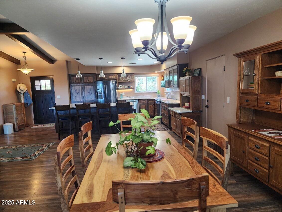 1276 N VULTURE MINE Road