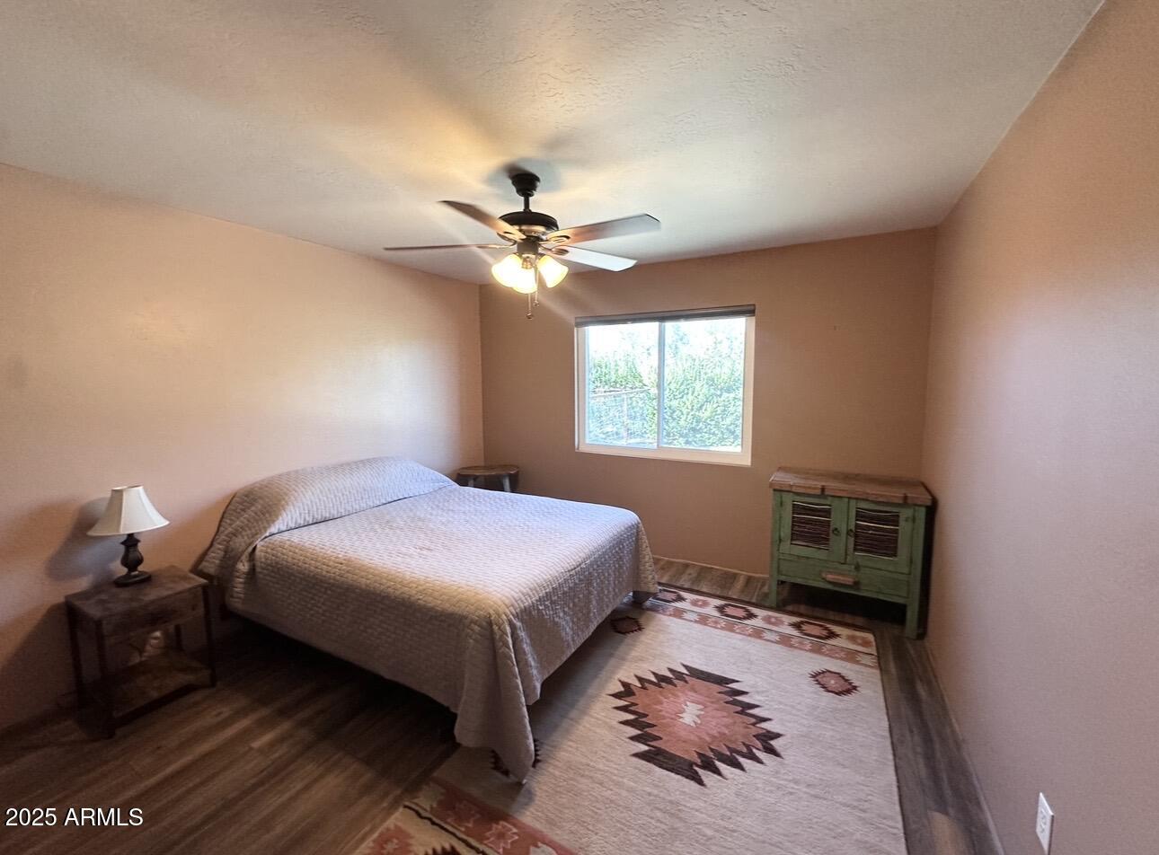 1276 N VULTURE MINE Road