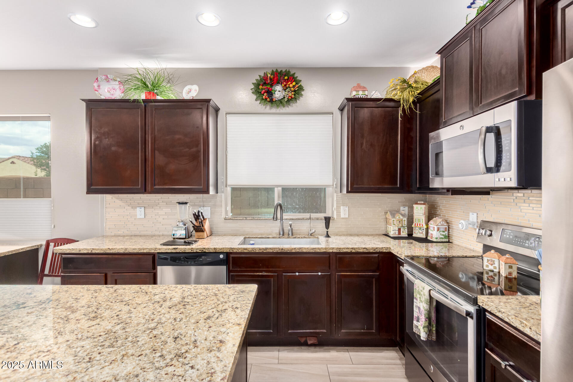 28734 N COYOTE CREEK Road