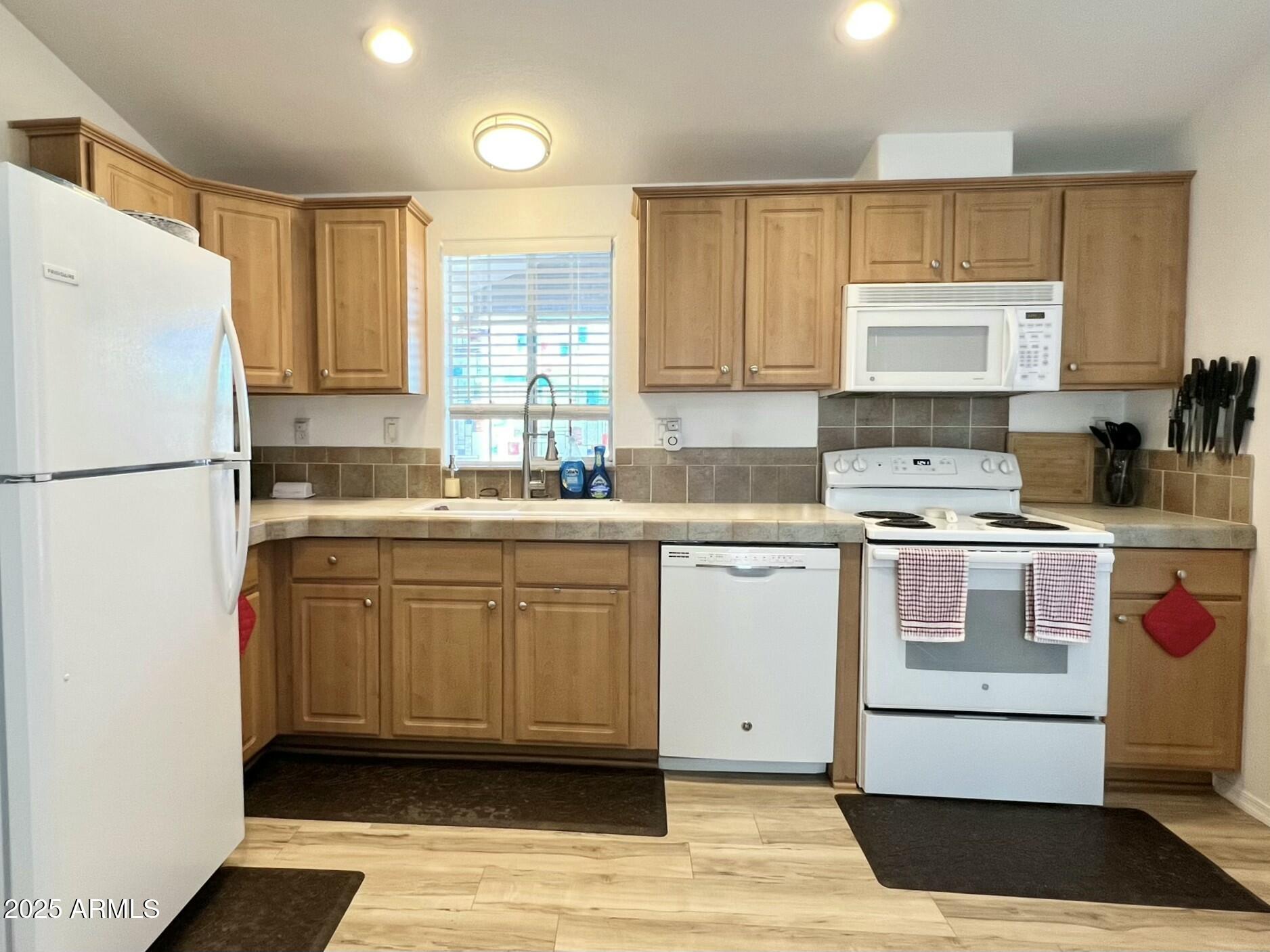 2401 W SOUTHERN Avenue, 260