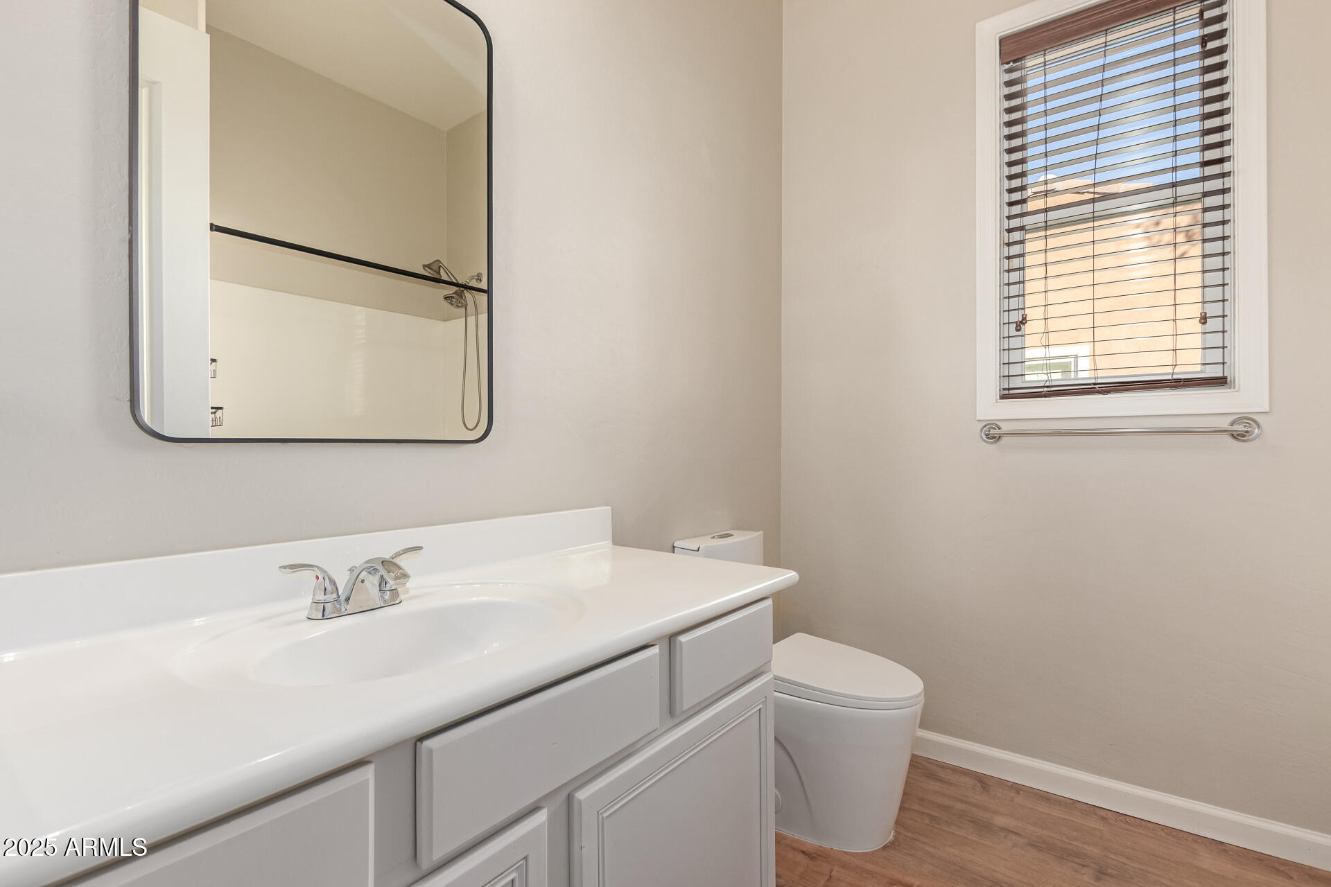 2198 E WISTERIA Drive