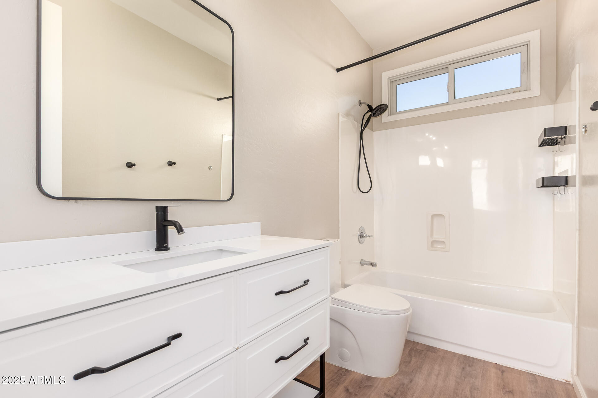 2198 E WISTERIA Drive