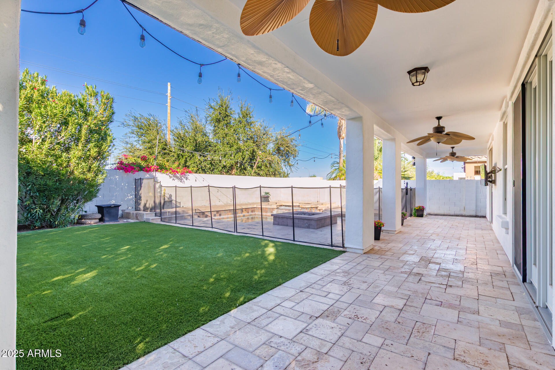 2198 E WISTERIA Drive