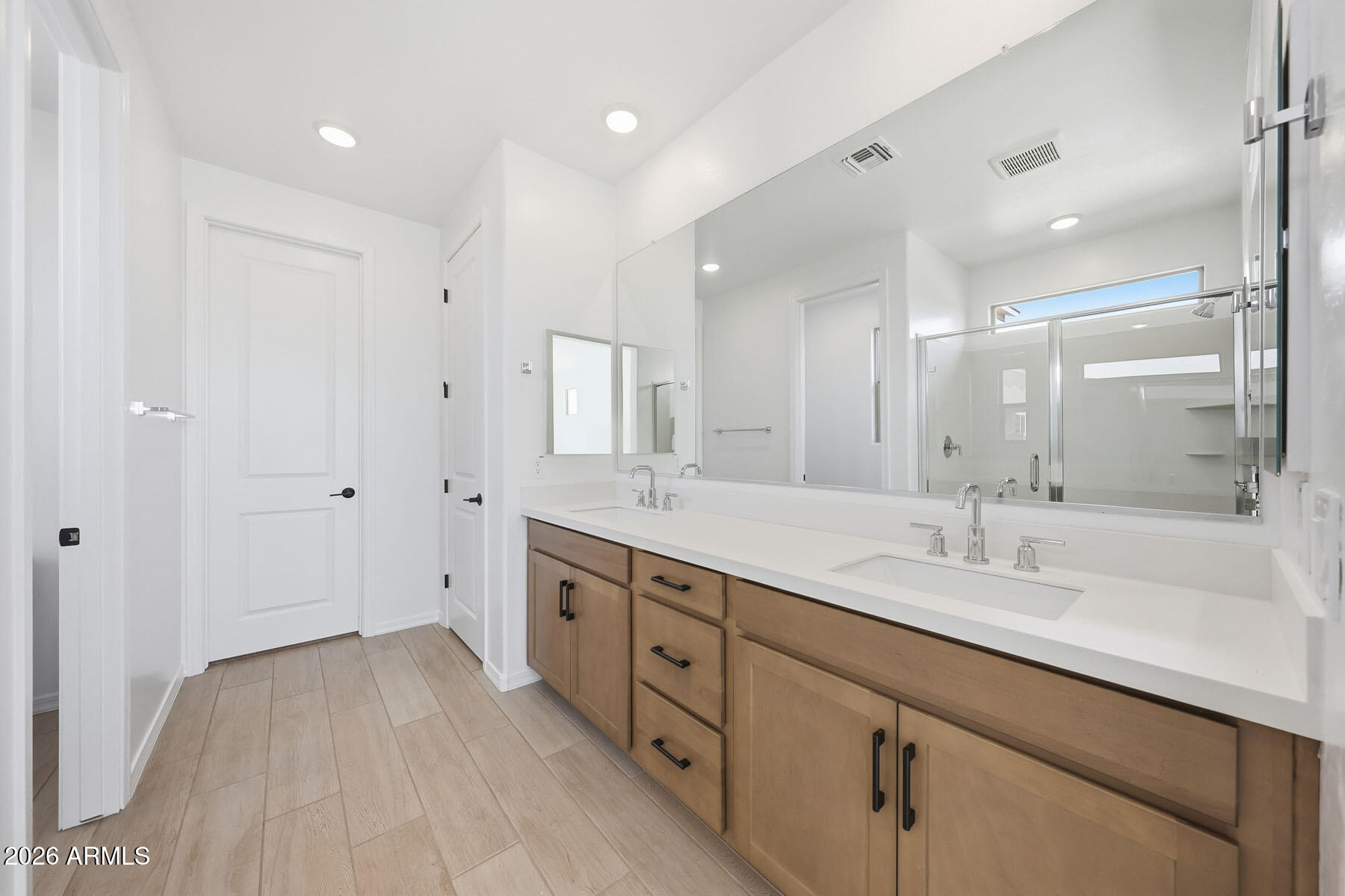 705 W Riparian Drive