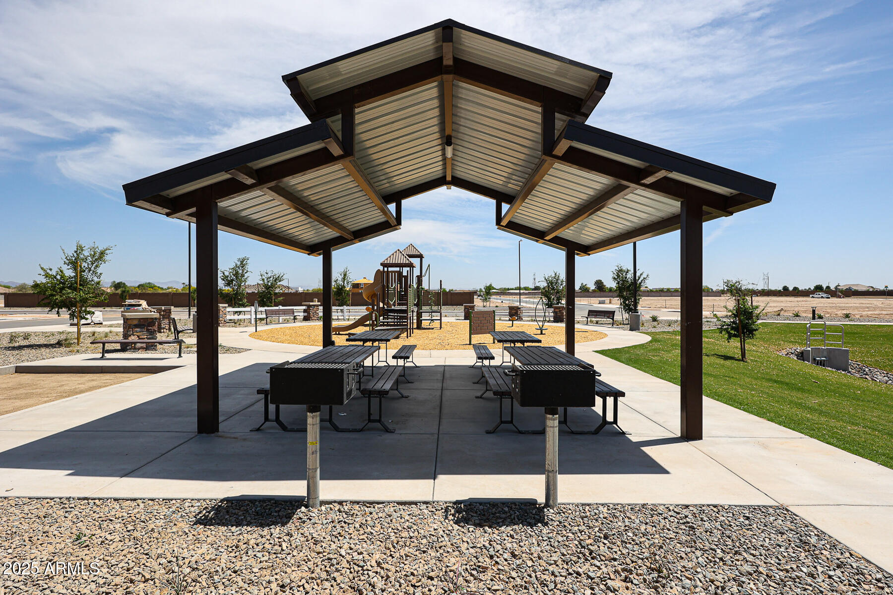 705 W Riparian Drive
