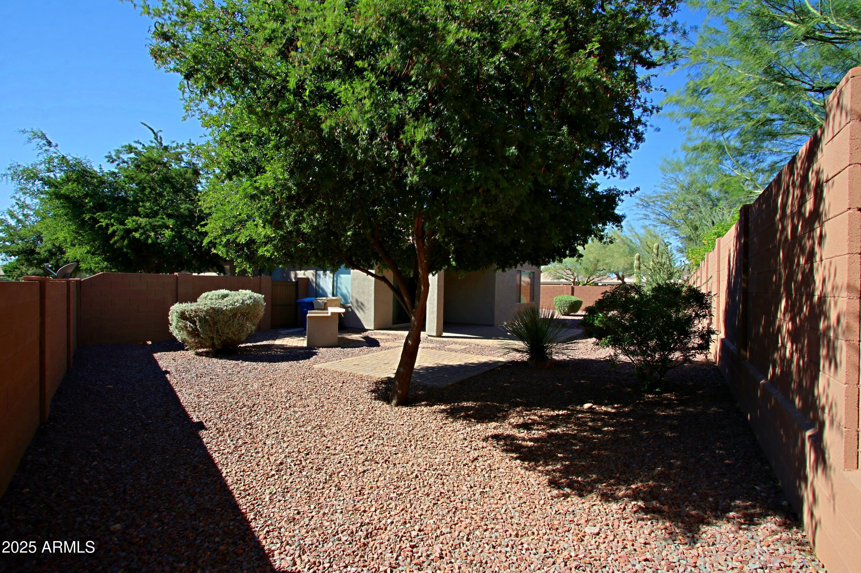 40309 N LA CANTERA Court