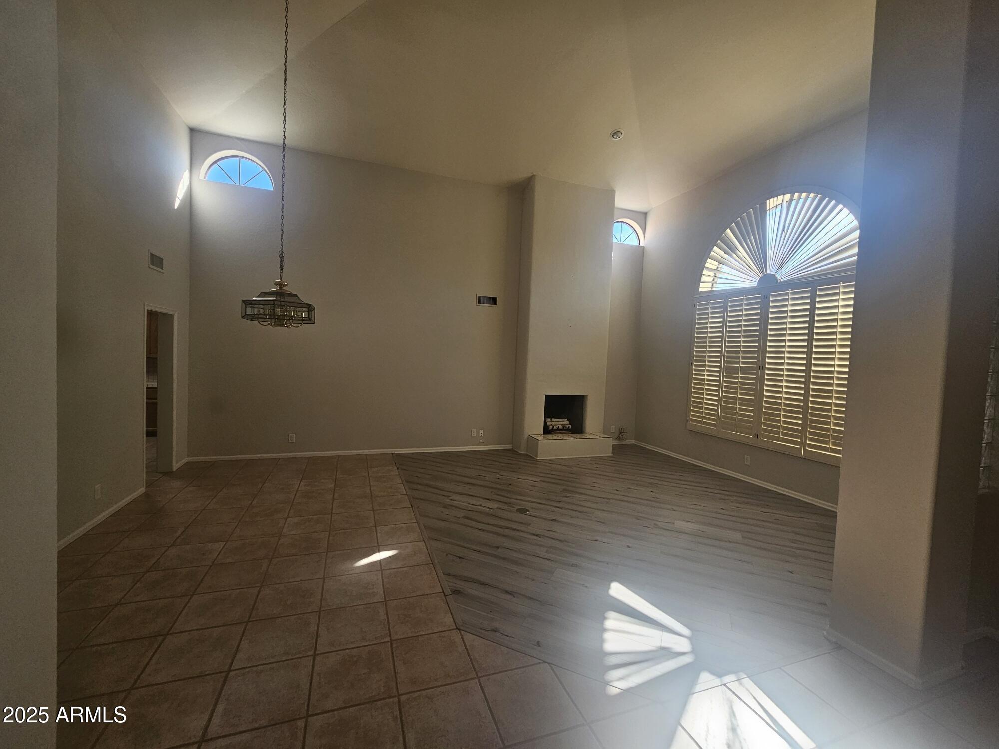 12875 N 100TH Place N