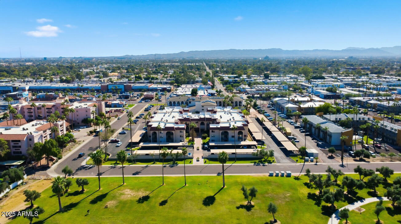 3033 E DEVONSHIRE Avenue 1023