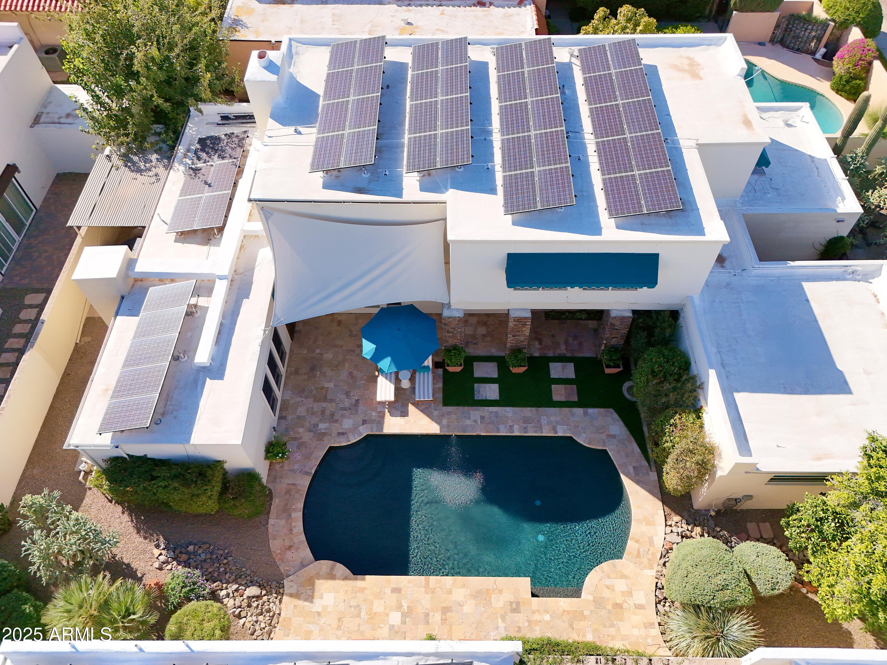 8637 E VIA DE LA ESCUELA