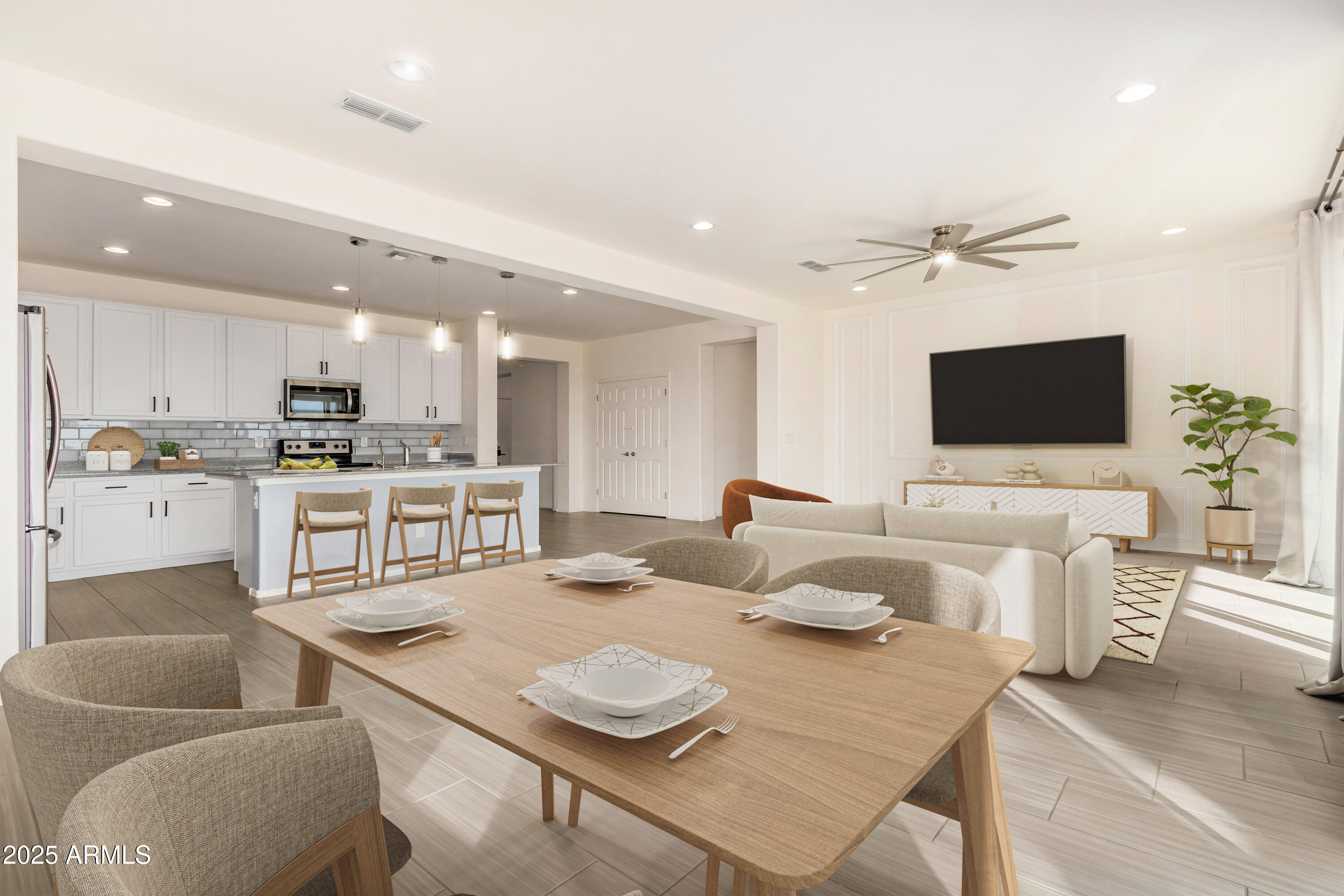 23047 E CALLE DE FLORES