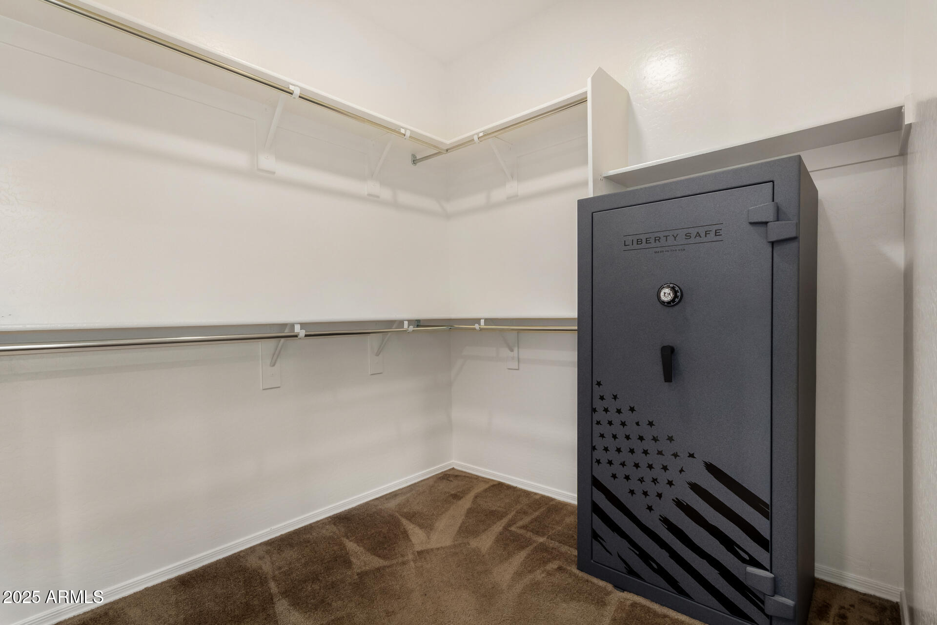 23047 E CALLE DE FLORES