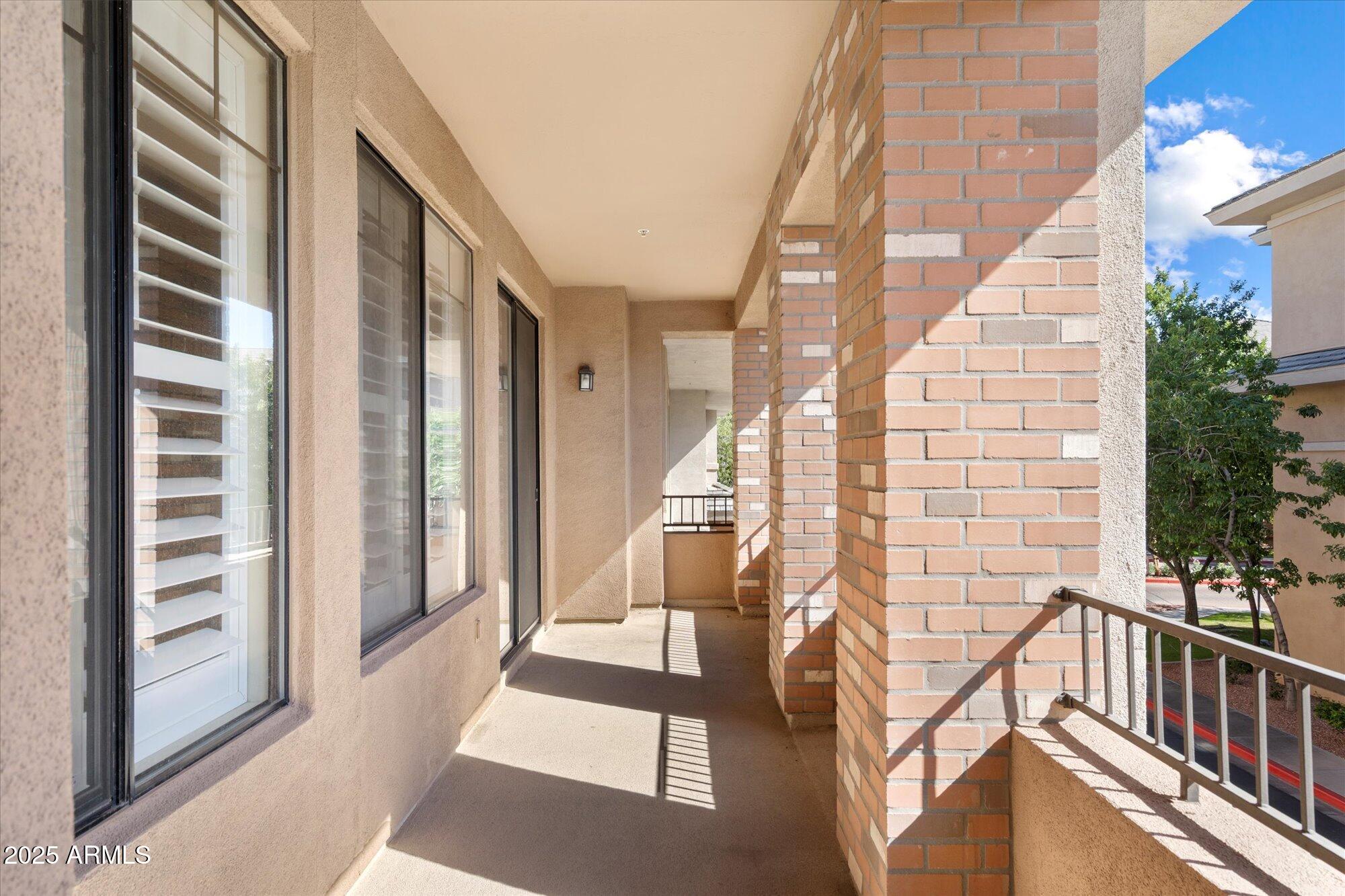 2989 N 44TH Street, 2039