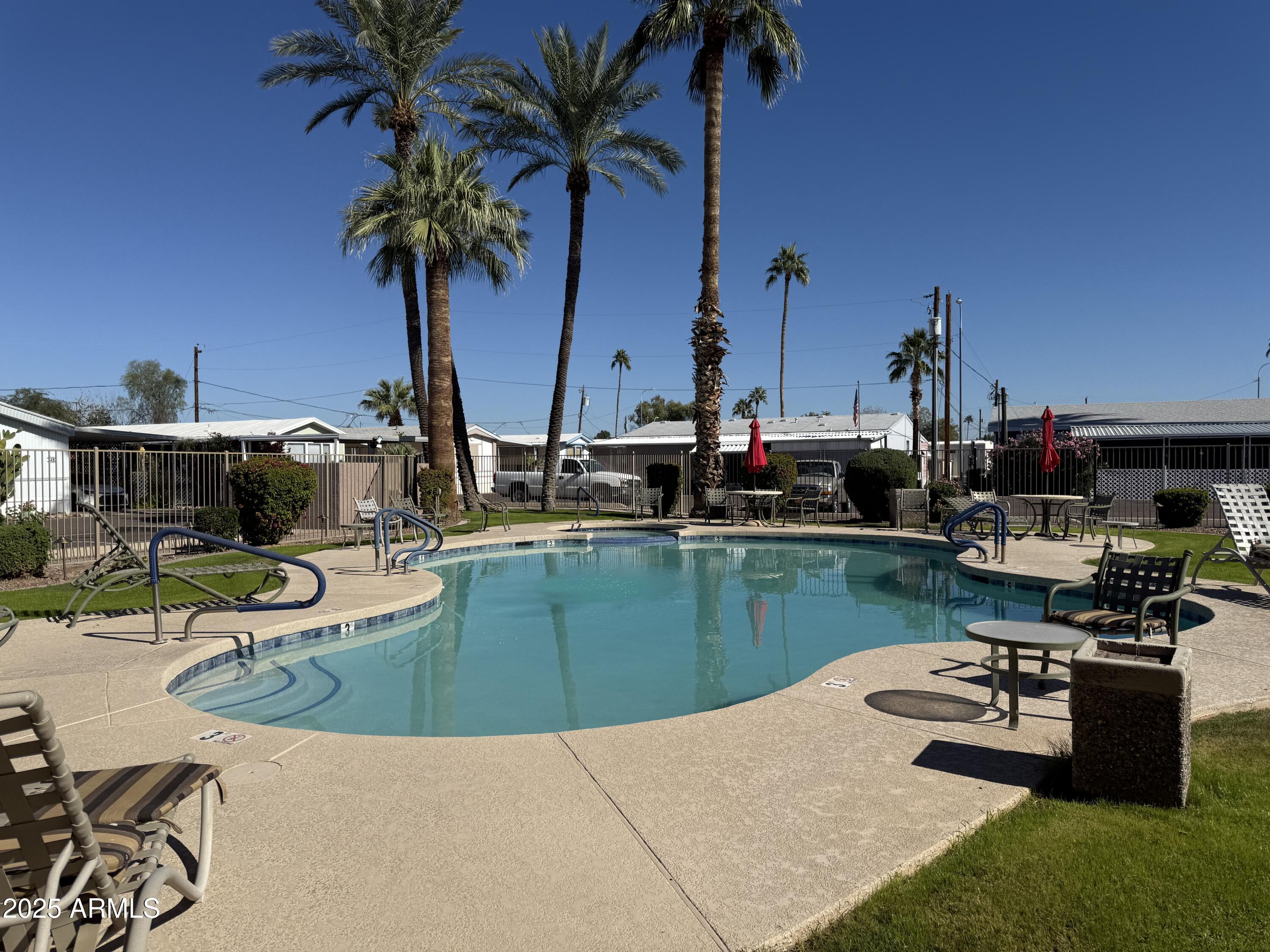 2121 N CENTER Street 197