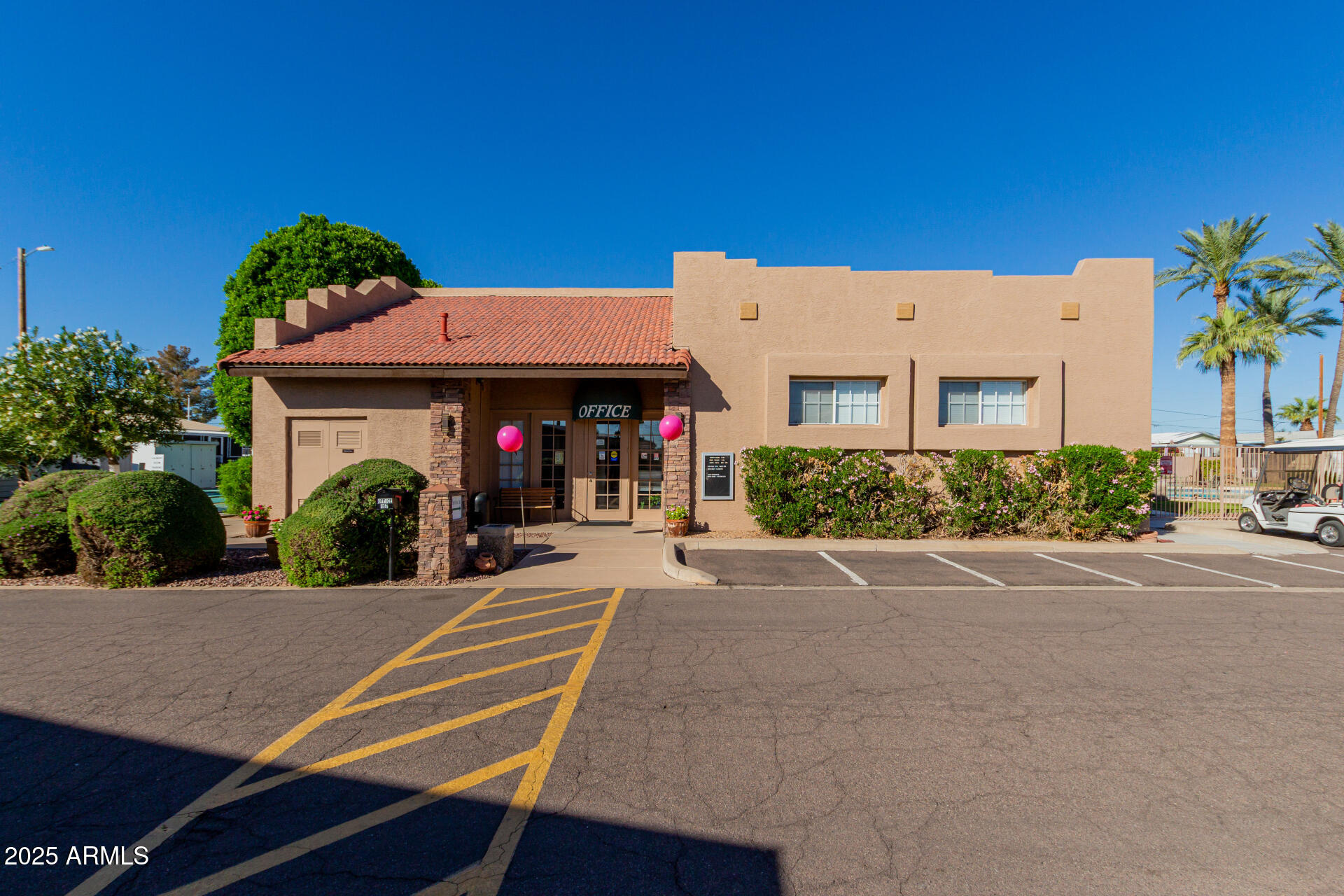 2121 N CENTER Street 197