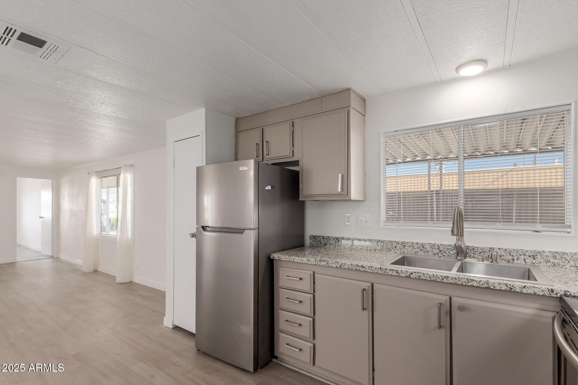 2121 N CENTER Street 197