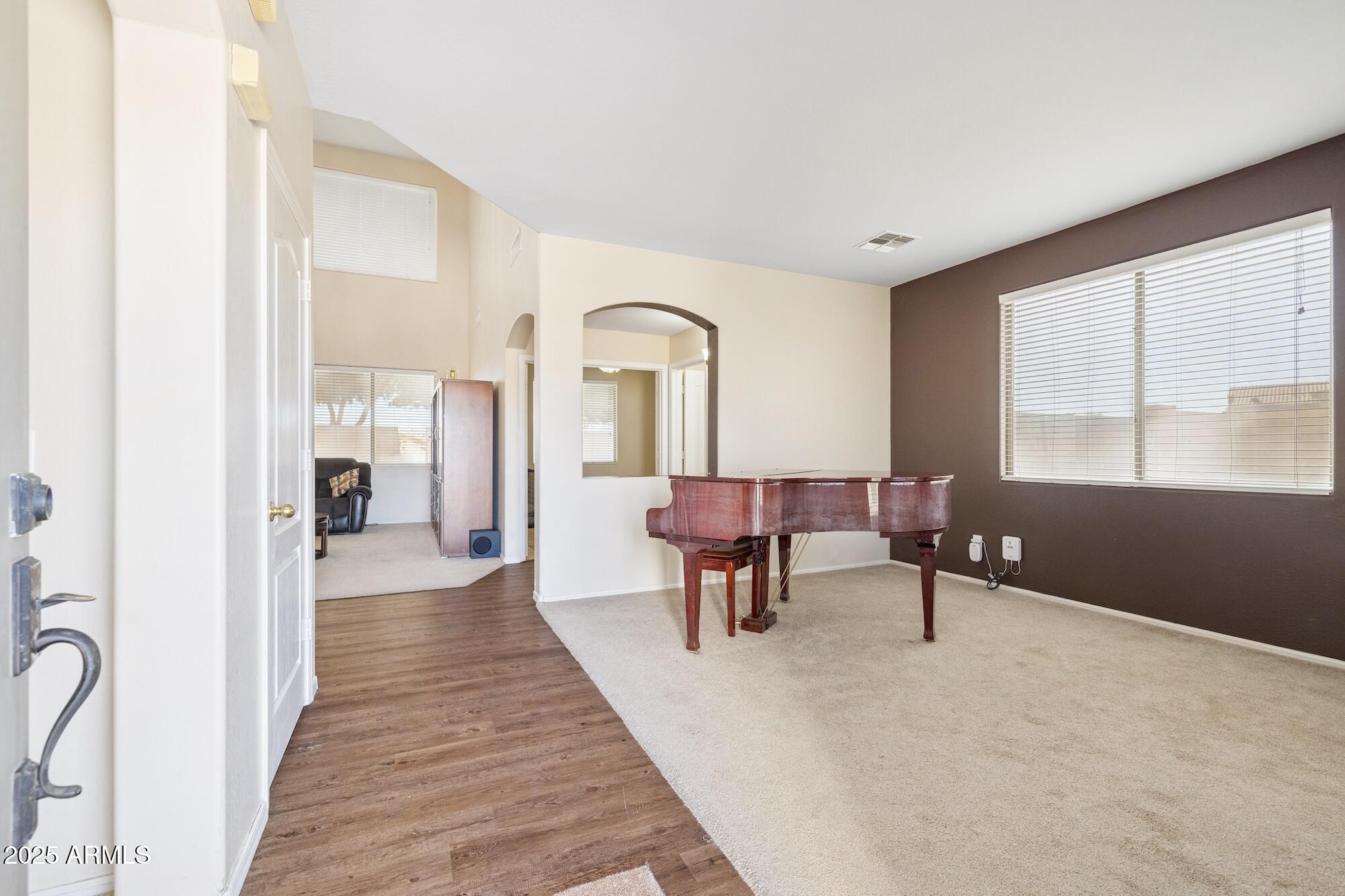 38689 N JONATHAN Street