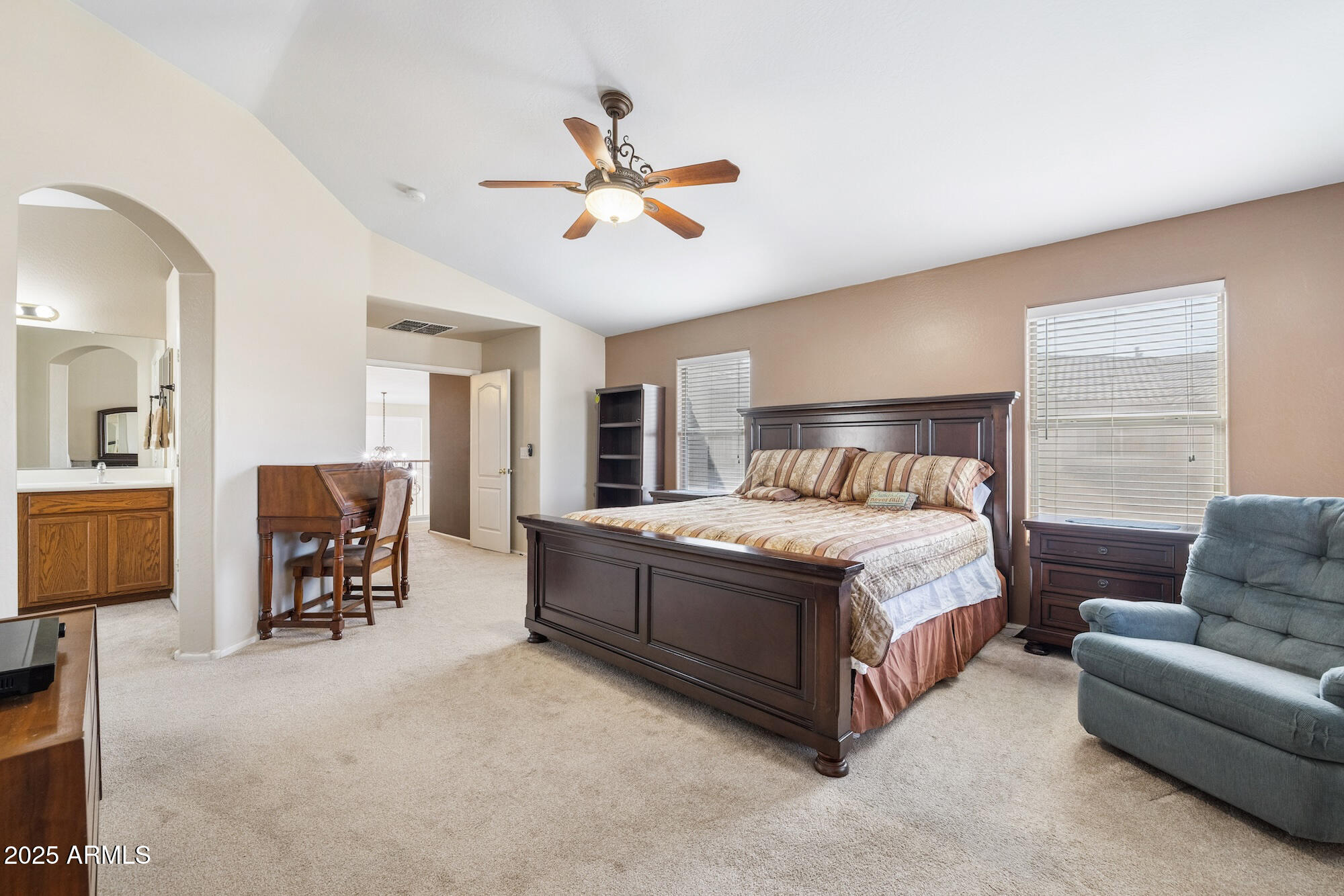 38689 N JONATHAN Street