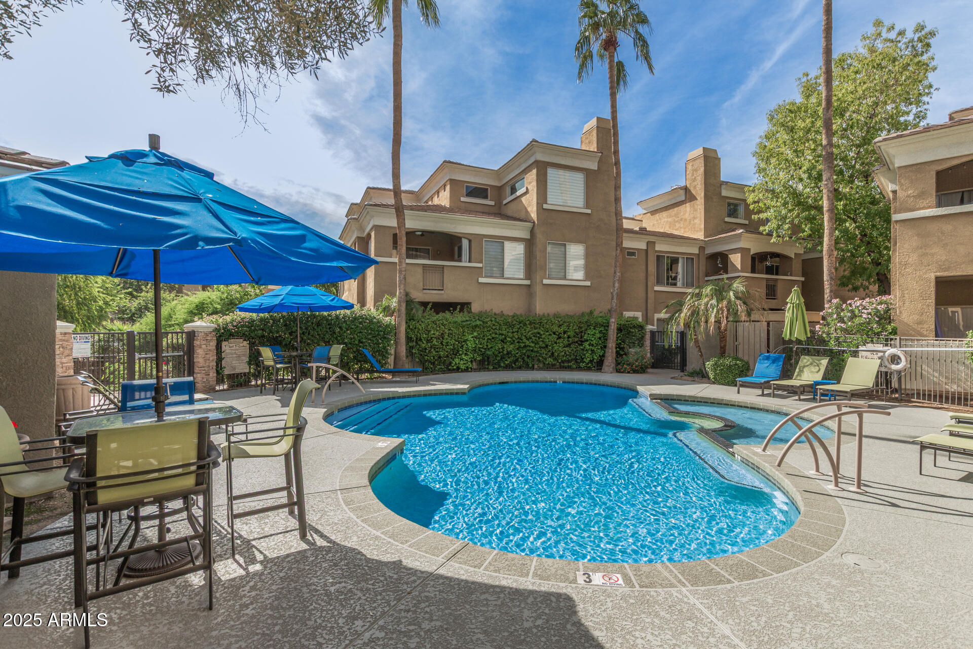 4644 N 22ND Street 1160