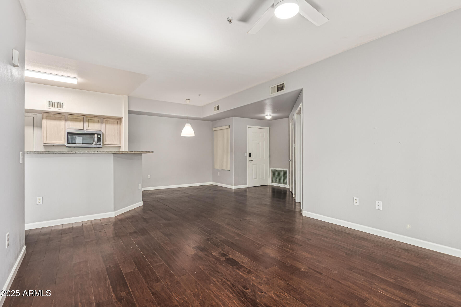 4644 N 22ND Street 1160