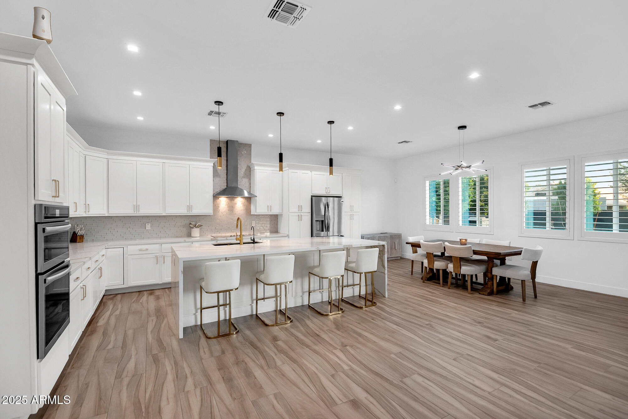 7403 W PORT AU PRINCE Lane