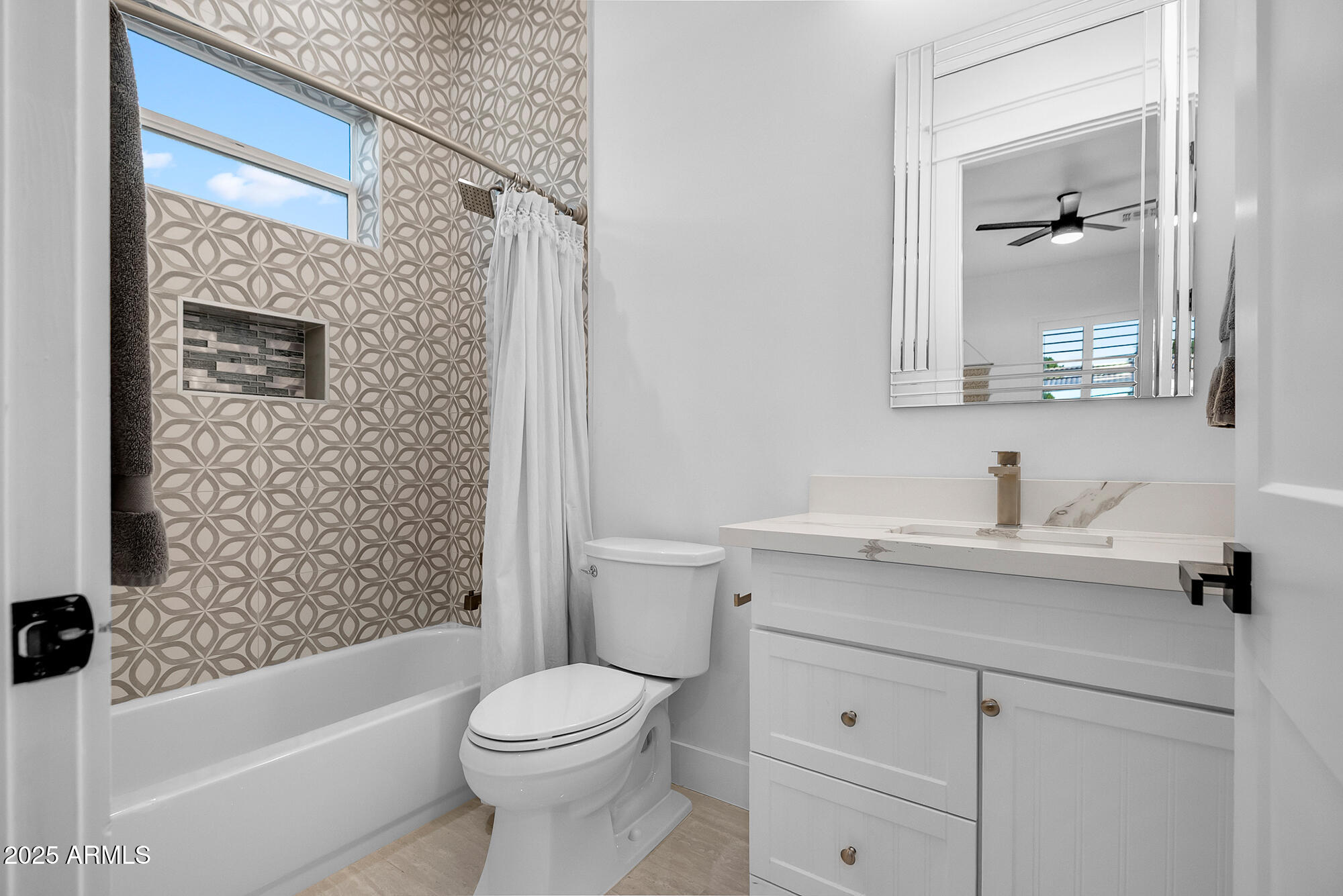 7403 W PORT AU PRINCE Lane