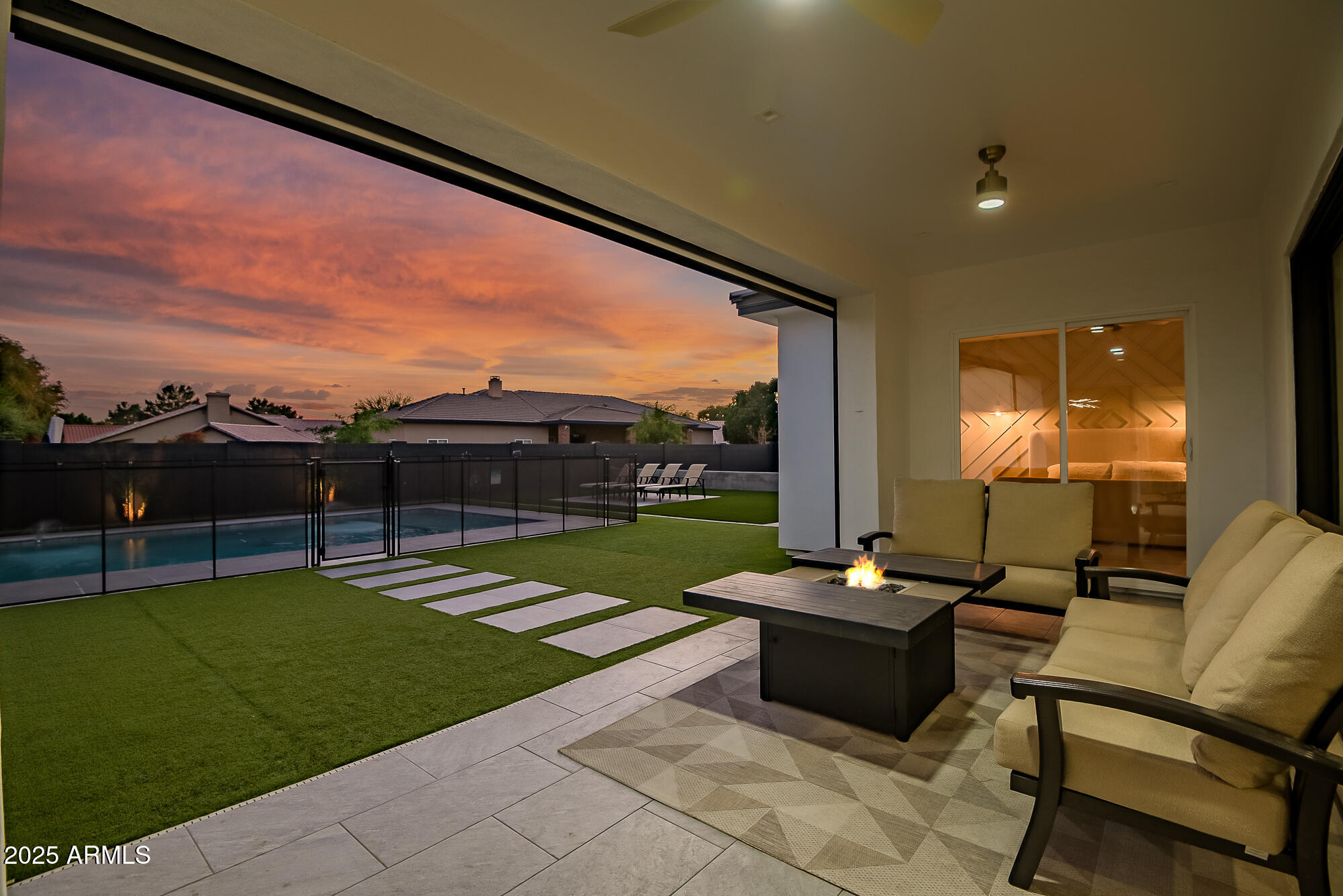 7403 W PORT AU PRINCE Lane