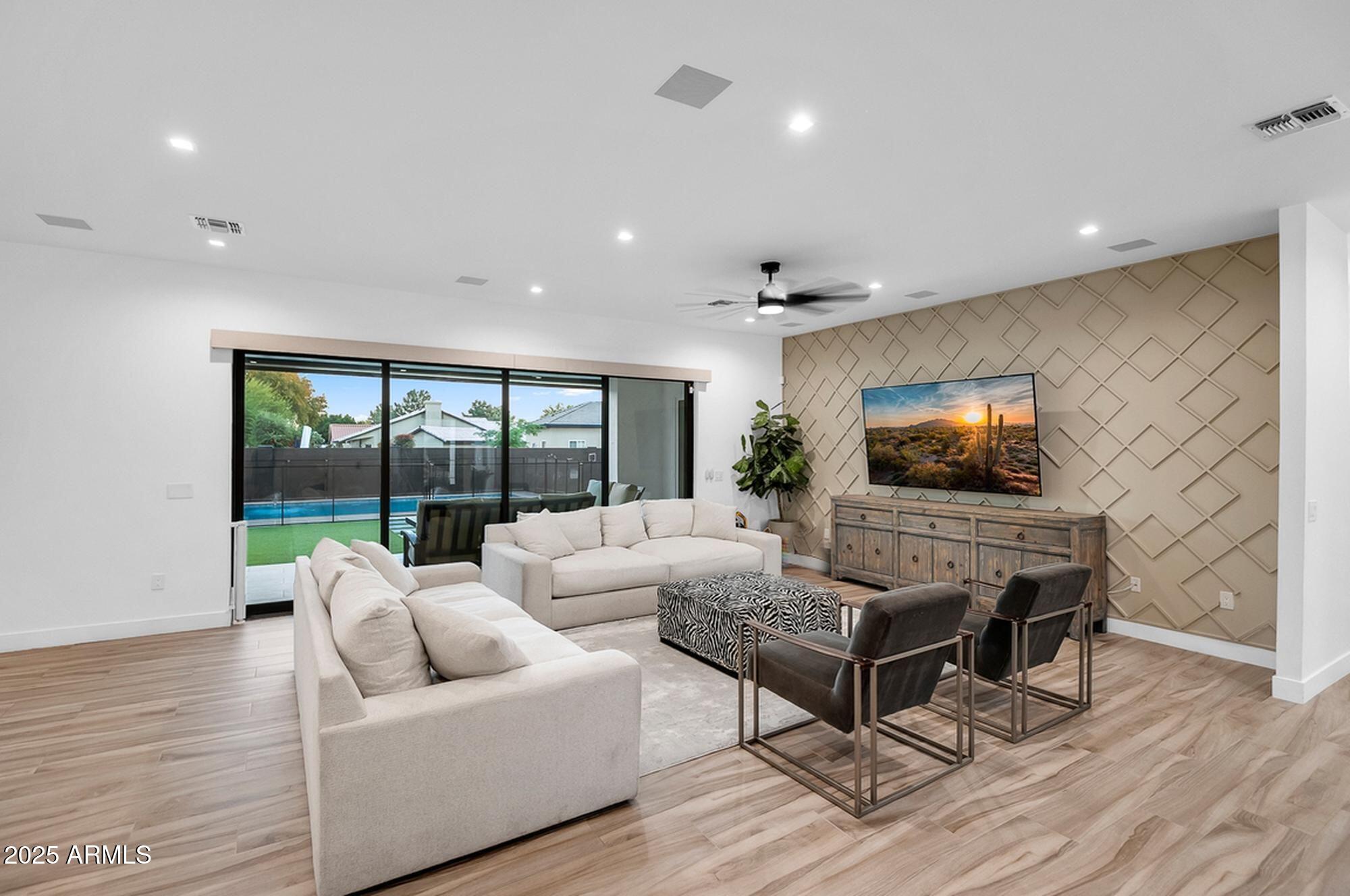 7403 W PORT AU PRINCE Lane