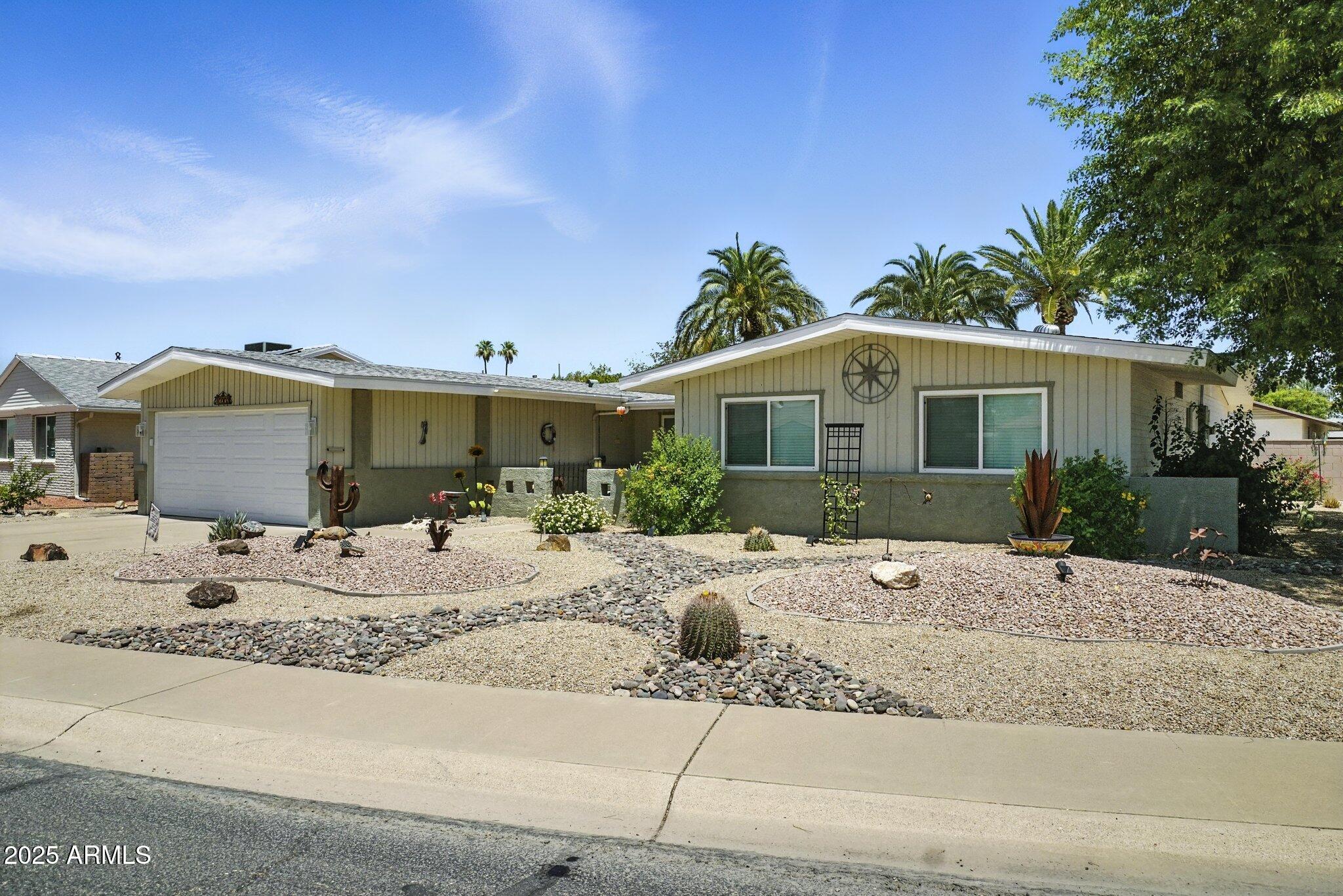 10002 W Deanne Drive