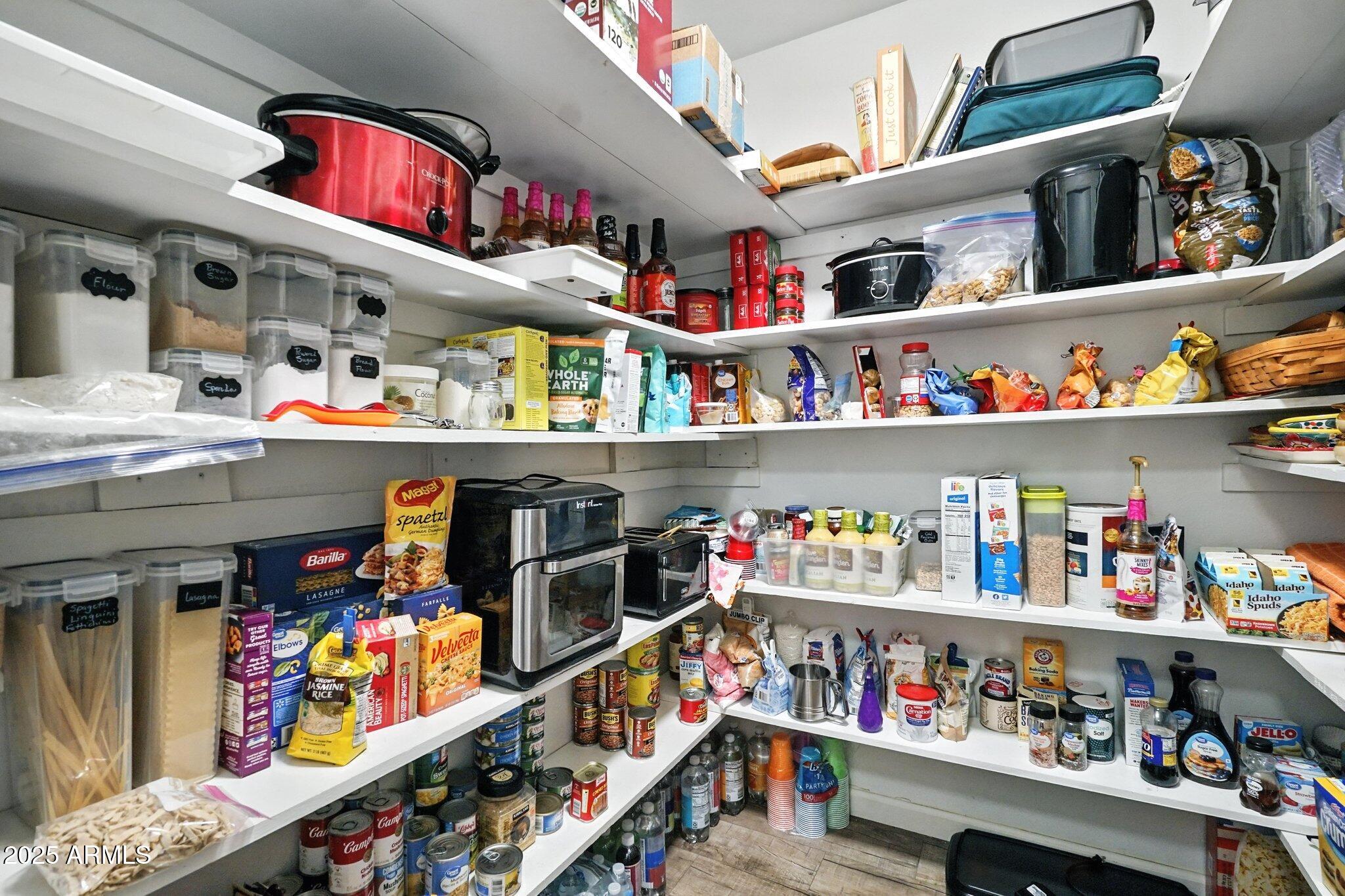 10002 W Deanne Drive