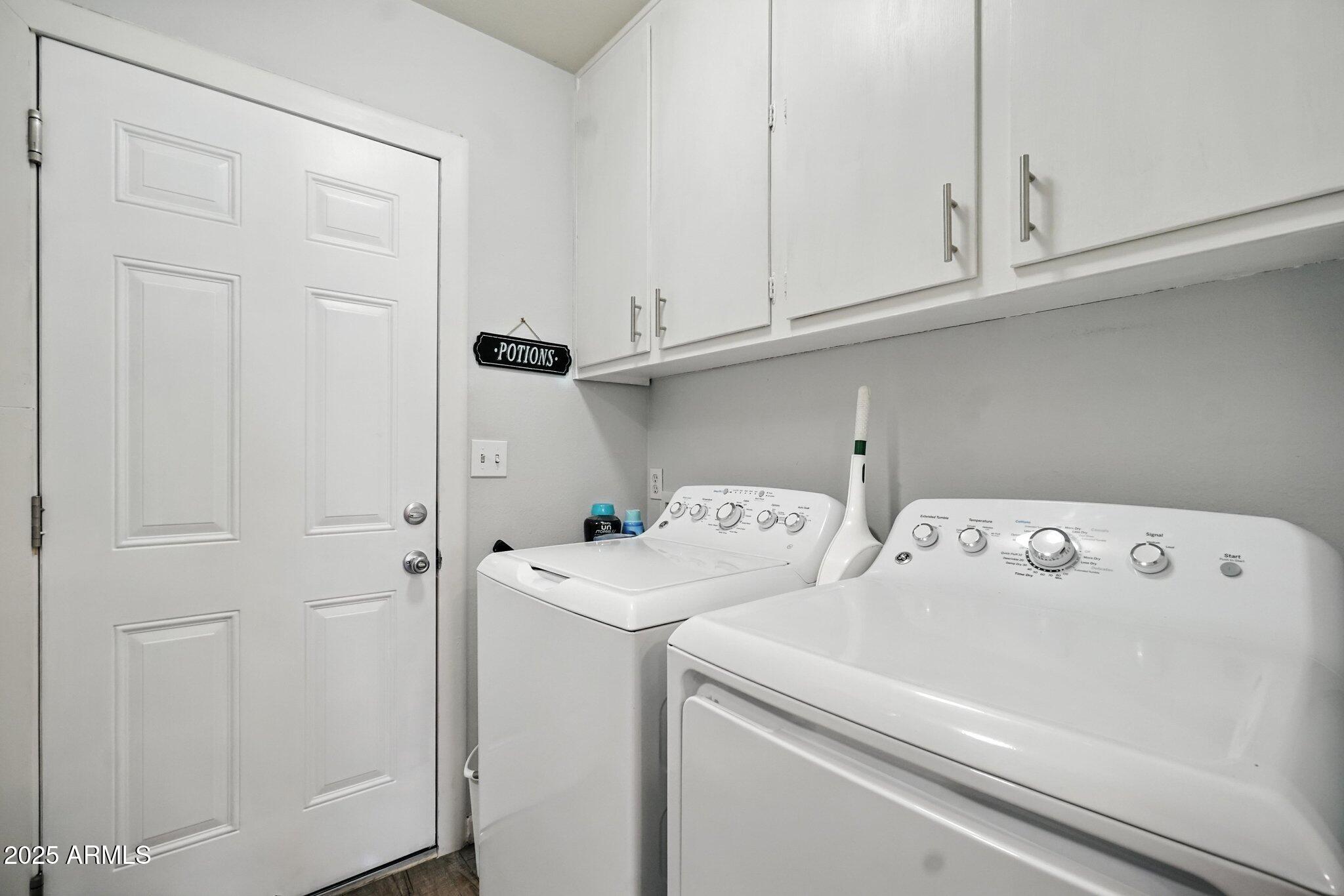 10002 W Deanne Drive