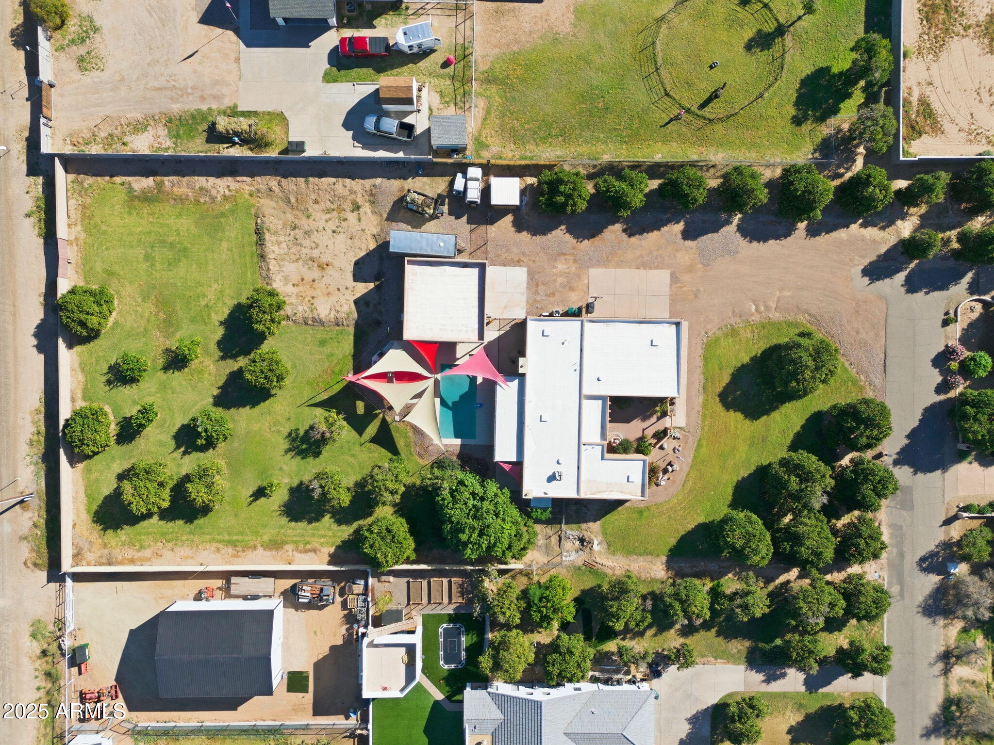 17244 E CHESTNUT Drive