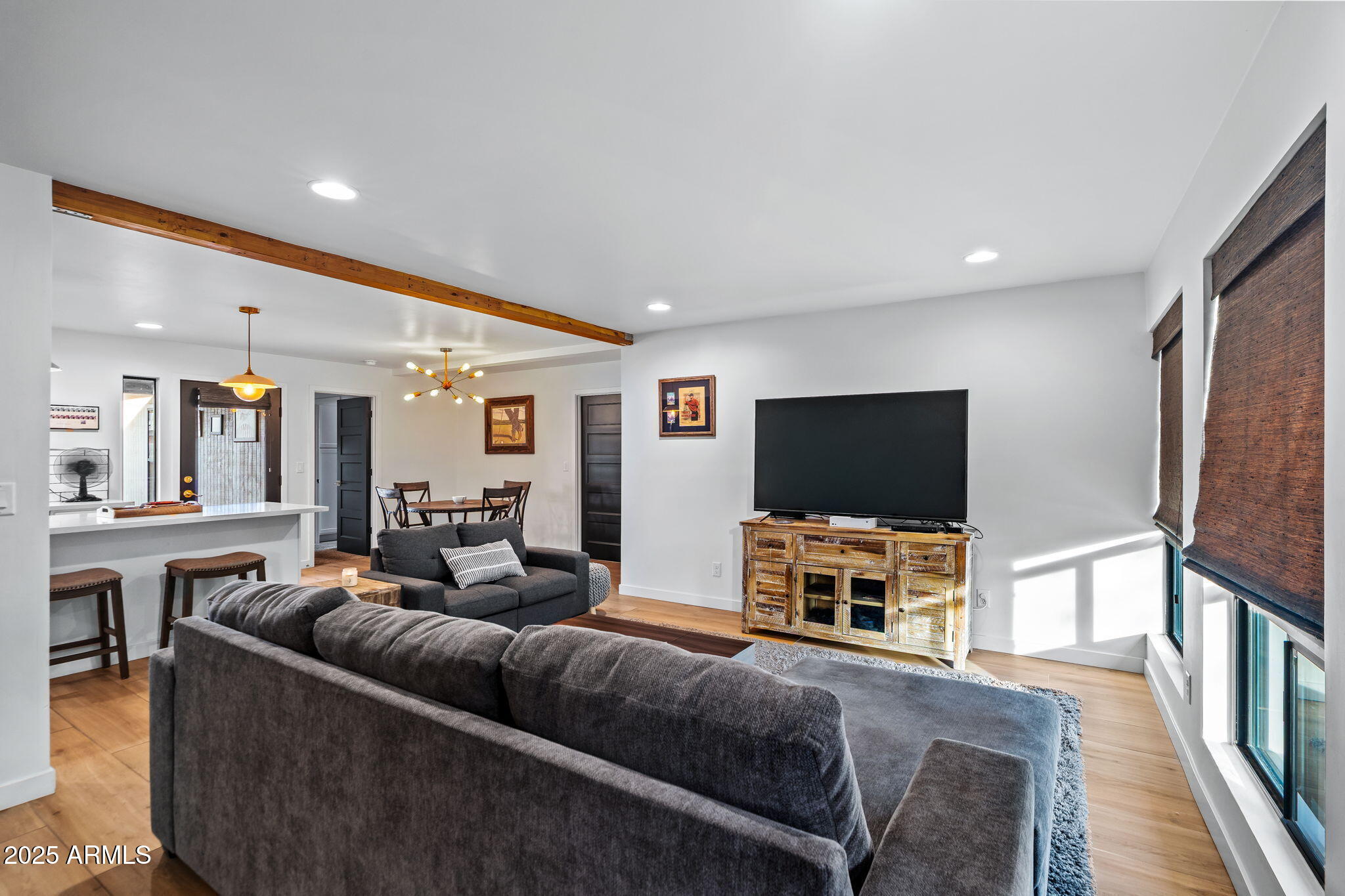 3732 E Altadena Avenue