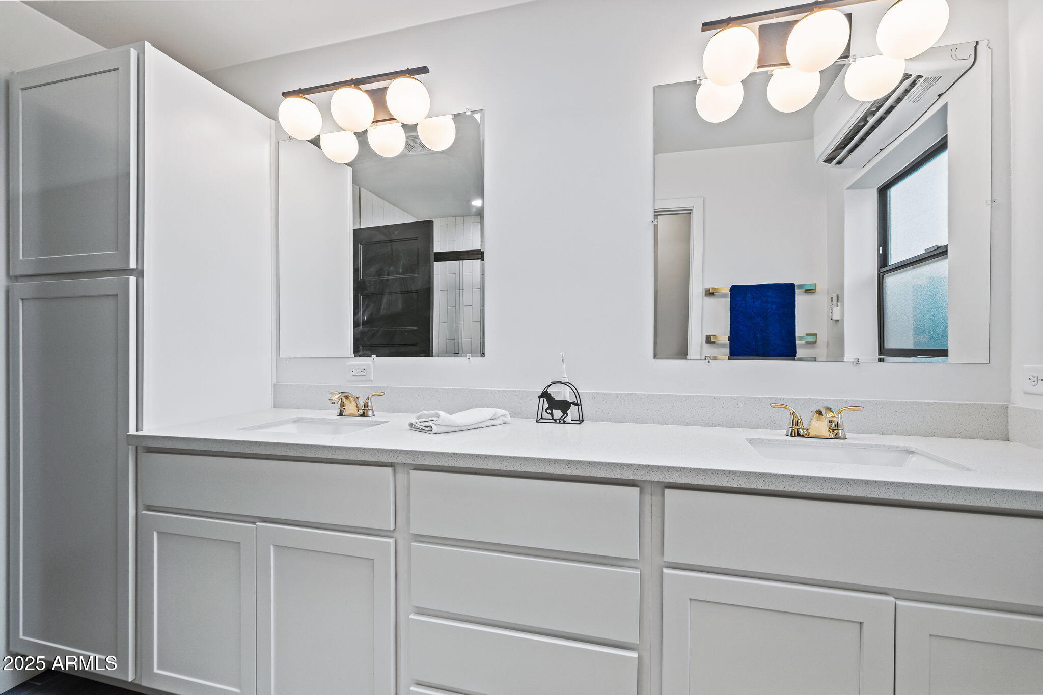 3732 E Altadena Avenue