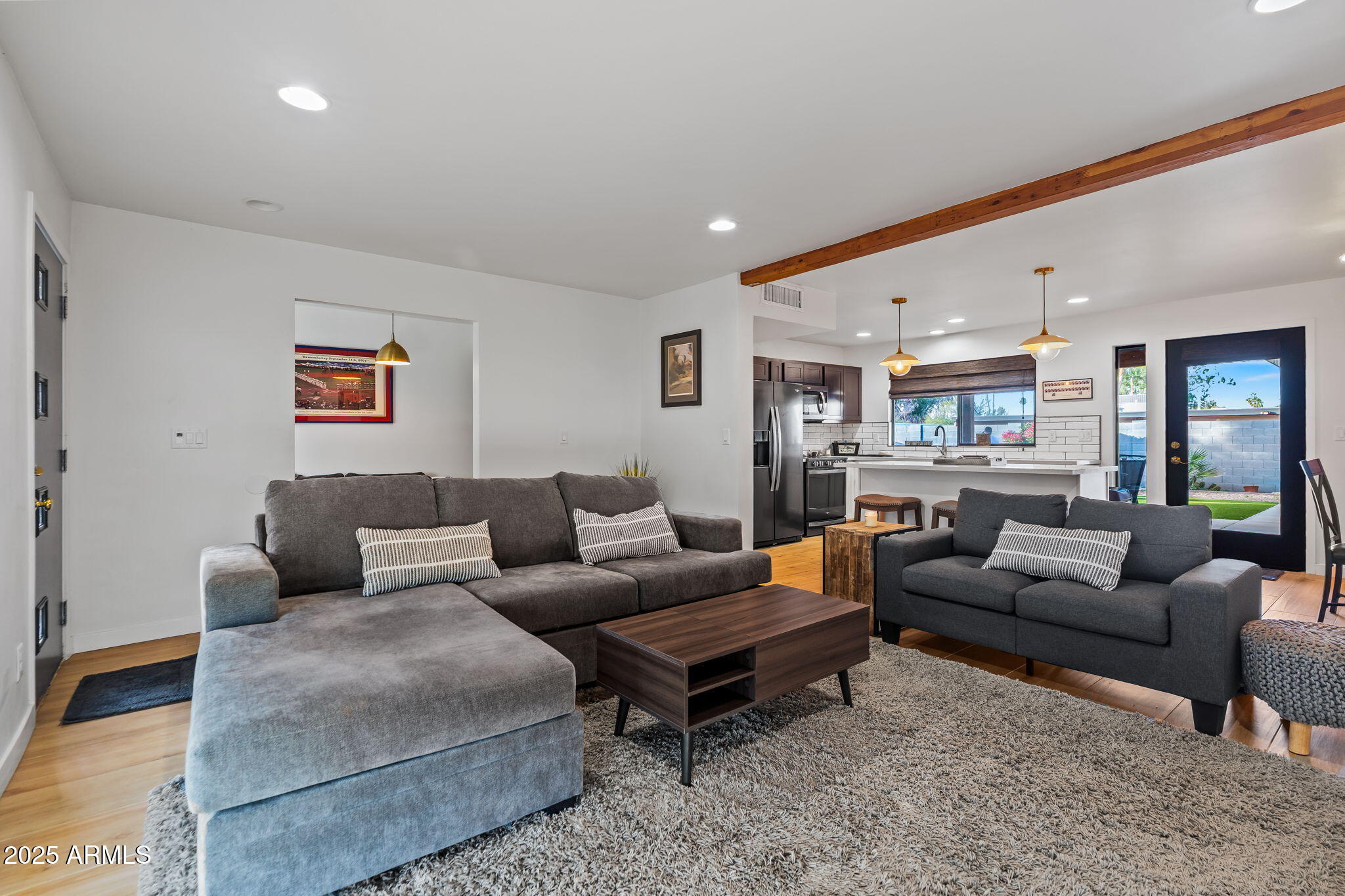 3732 E Altadena Avenue