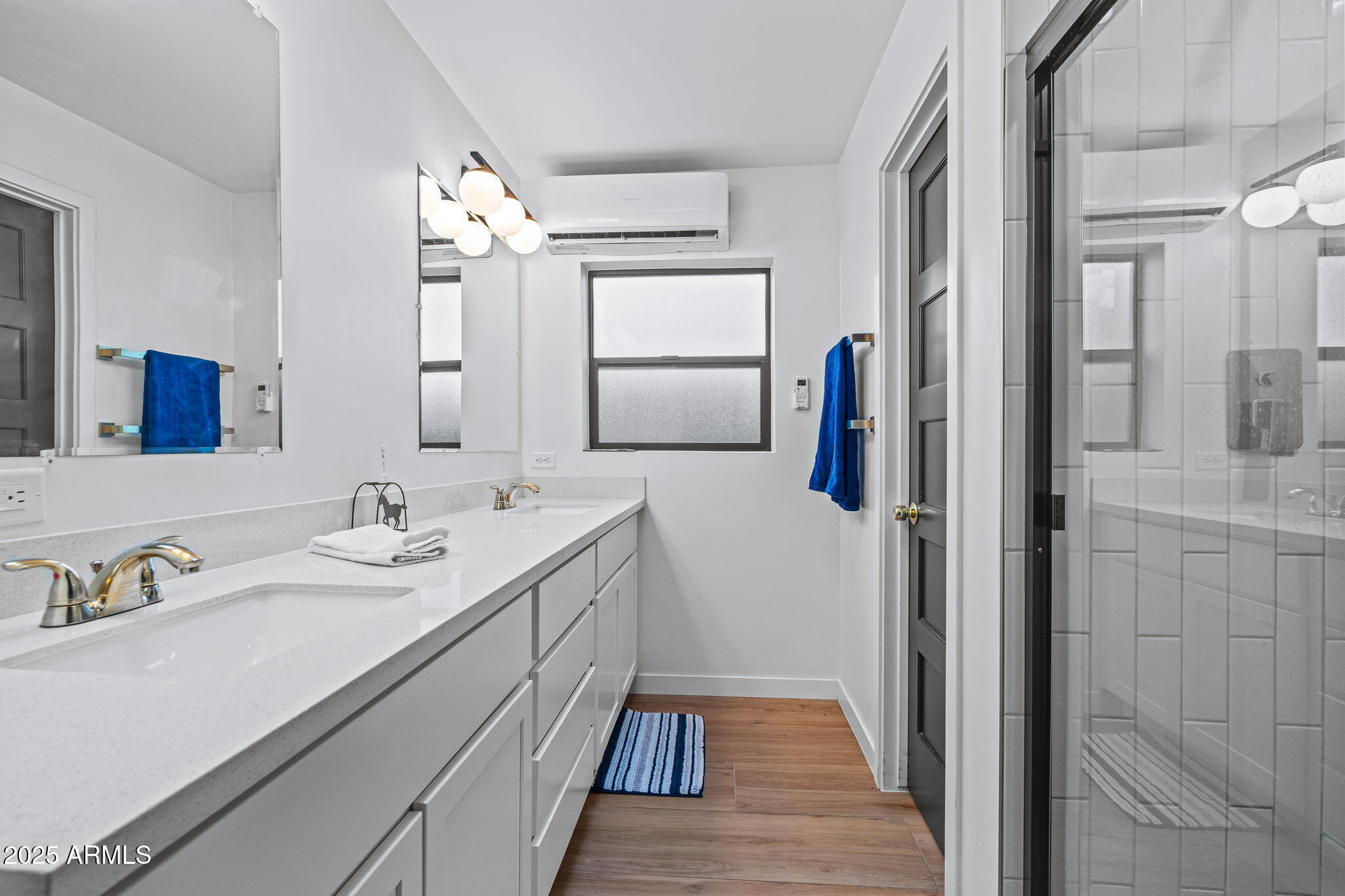 3732 E Altadena Avenue