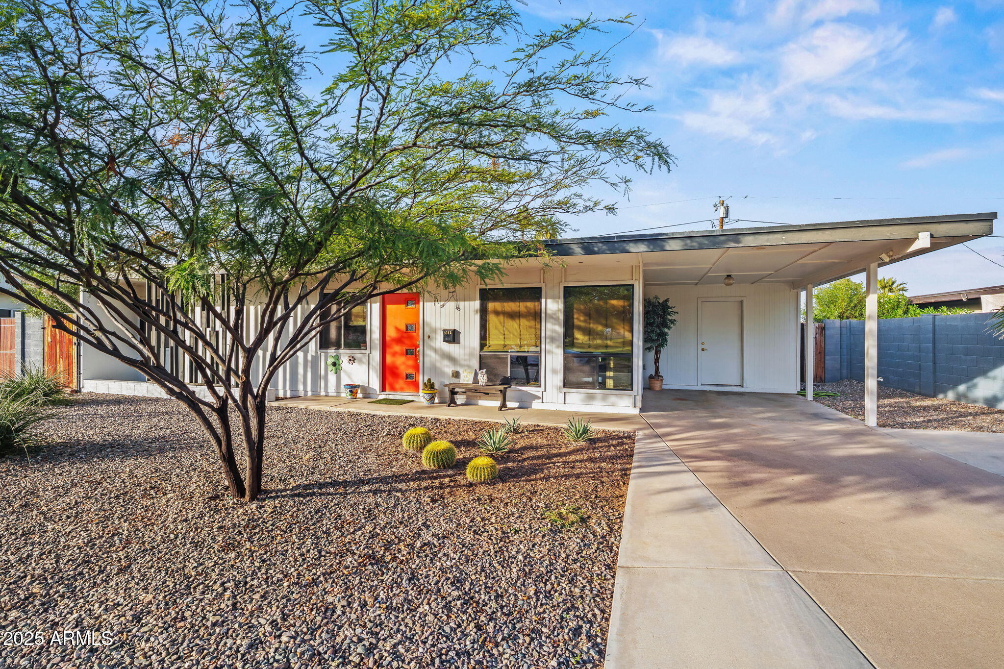 3732 E Altadena Avenue