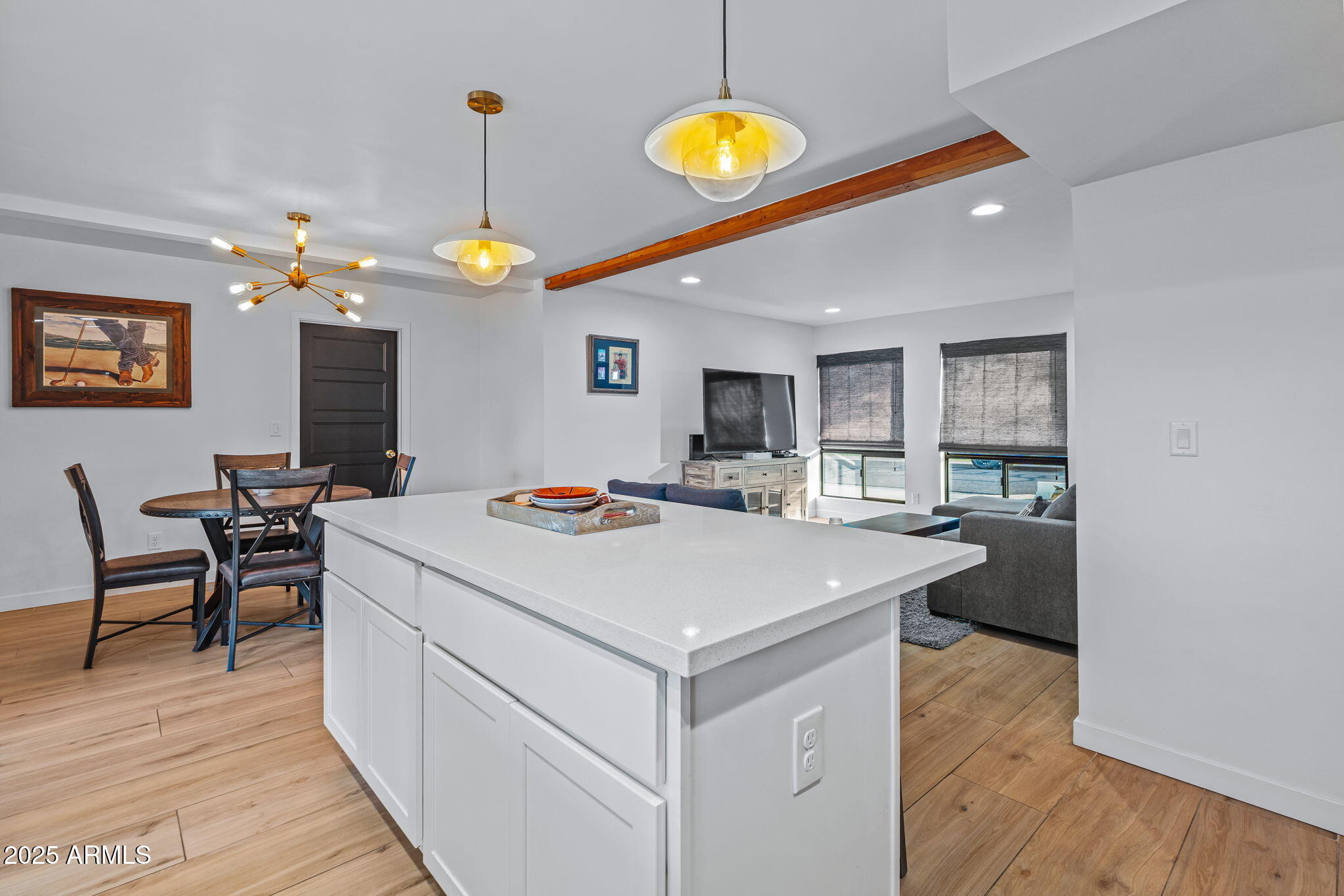 3732 E Altadena Avenue