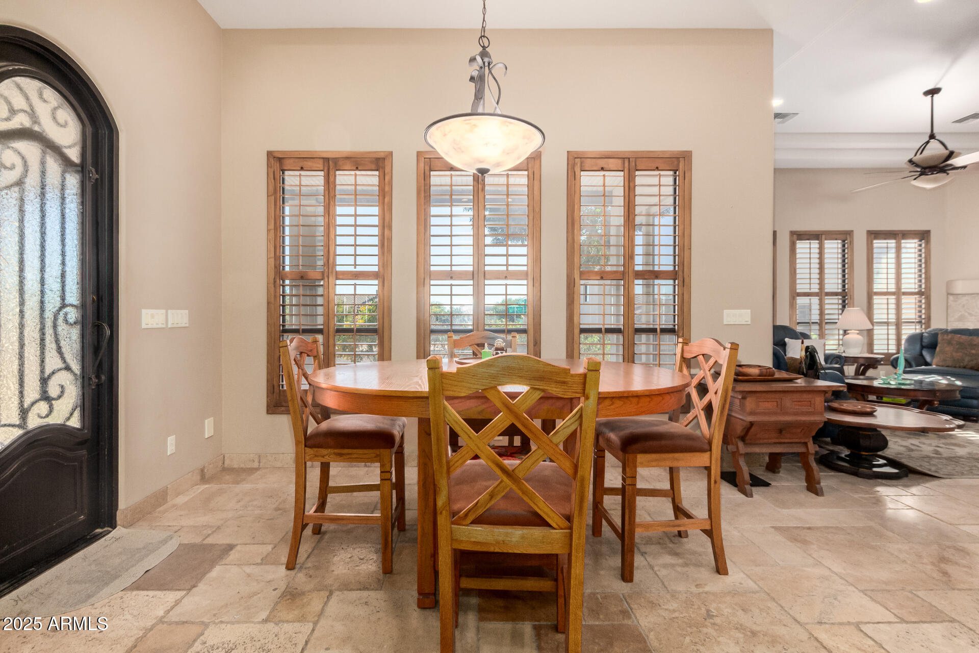 19831 W CLARENDON Avenue