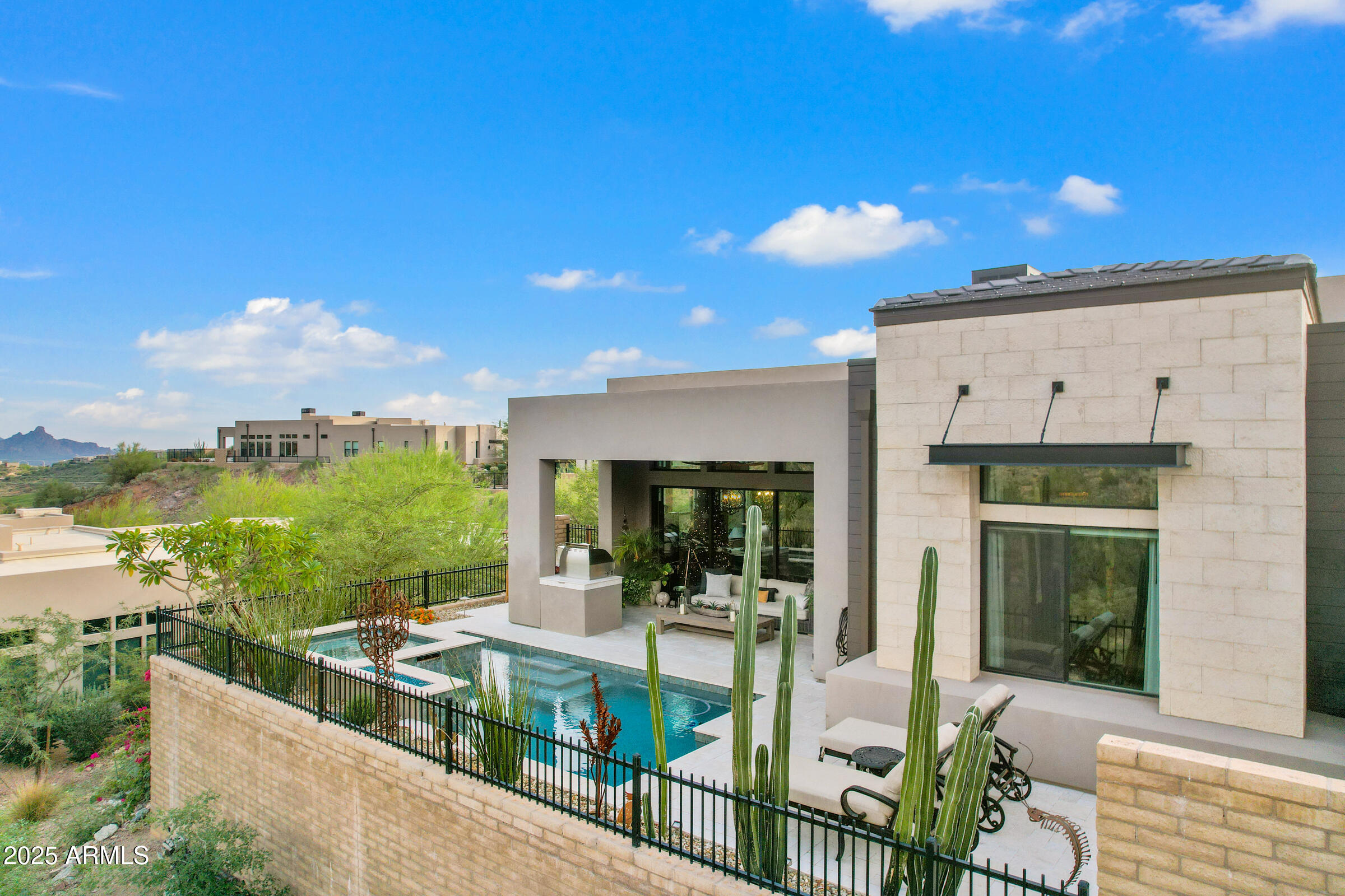 13815 N PROSPECT Trail