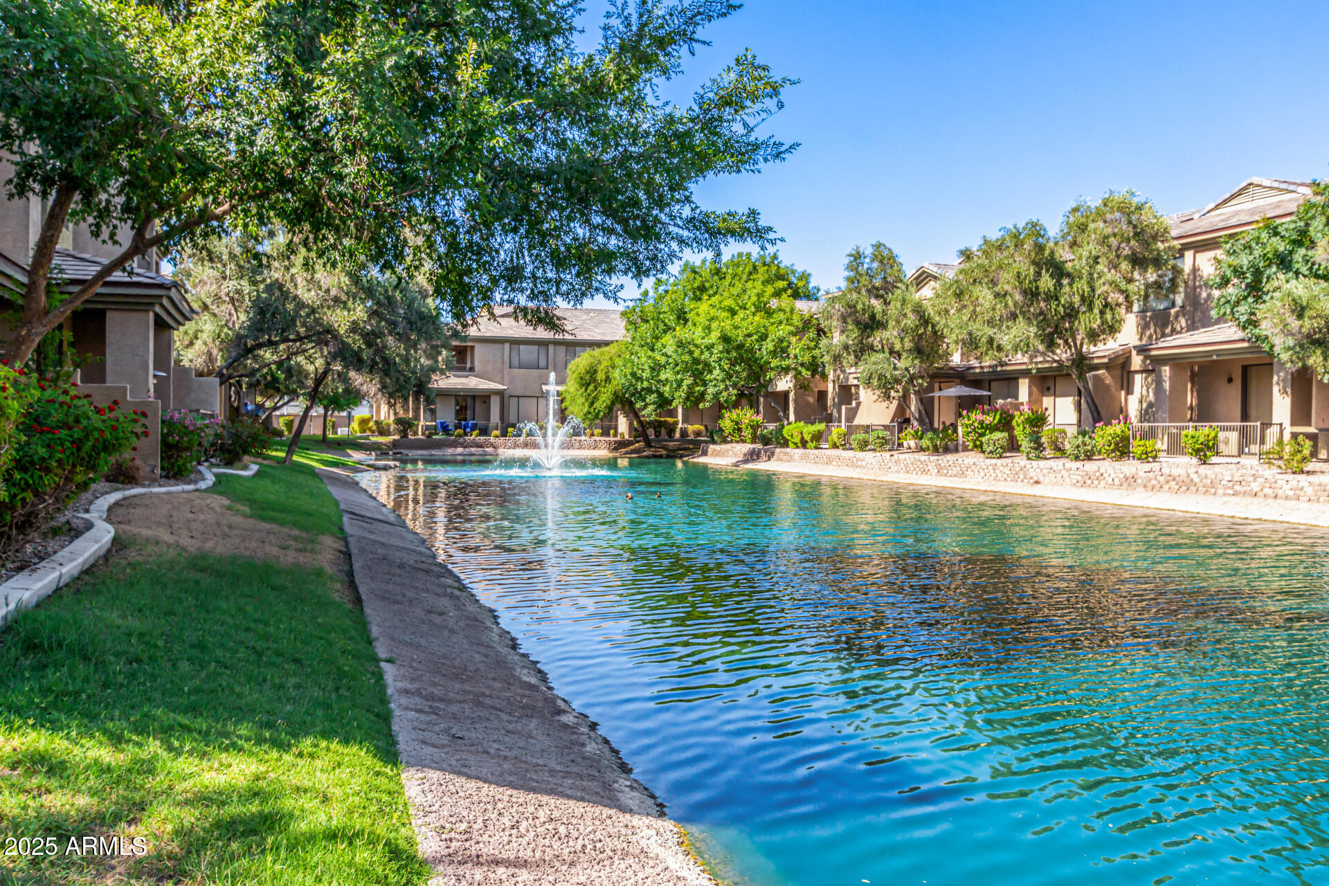 705 W QUEEN CREEK Road 1031