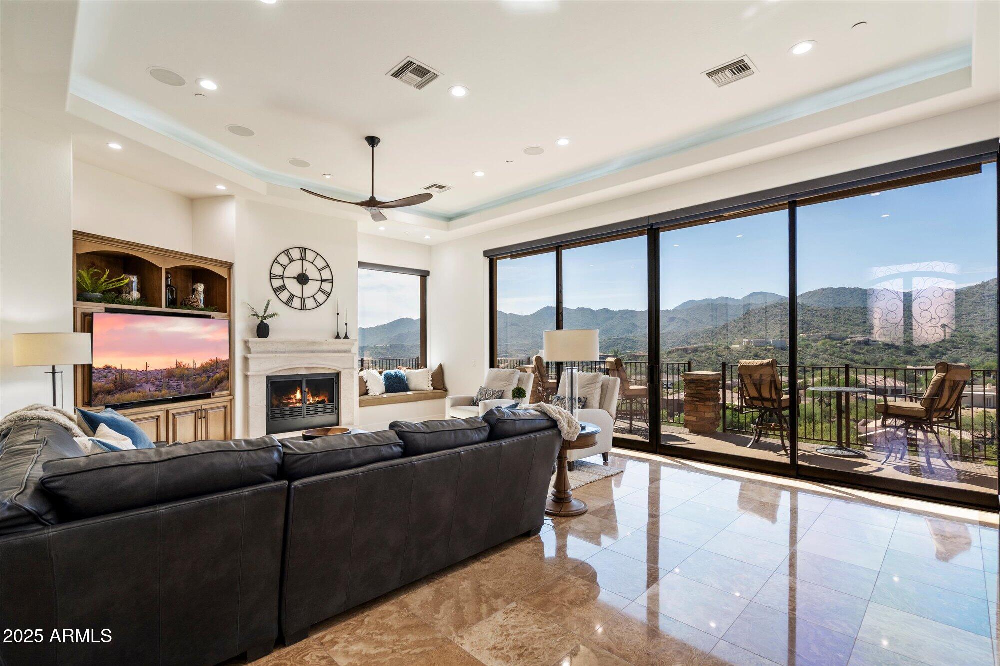 15832 N CERRO ALTO Drive