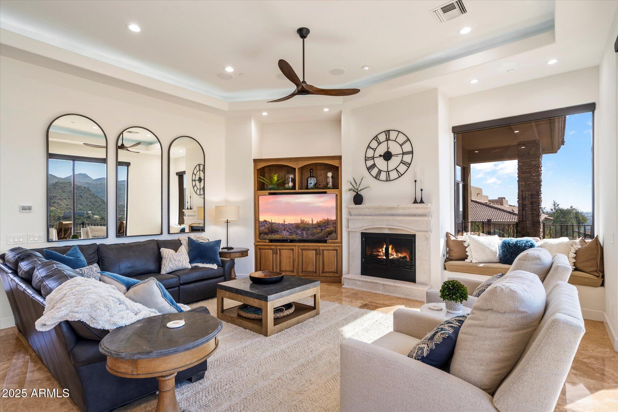 15832 N CERRO ALTO Drive