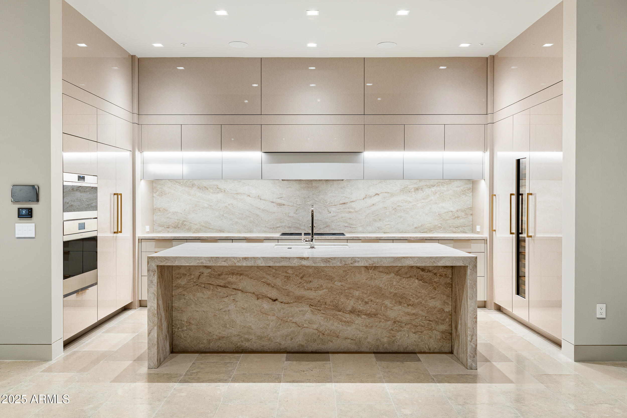 6587 N PALMERAIE Boulevard 3010