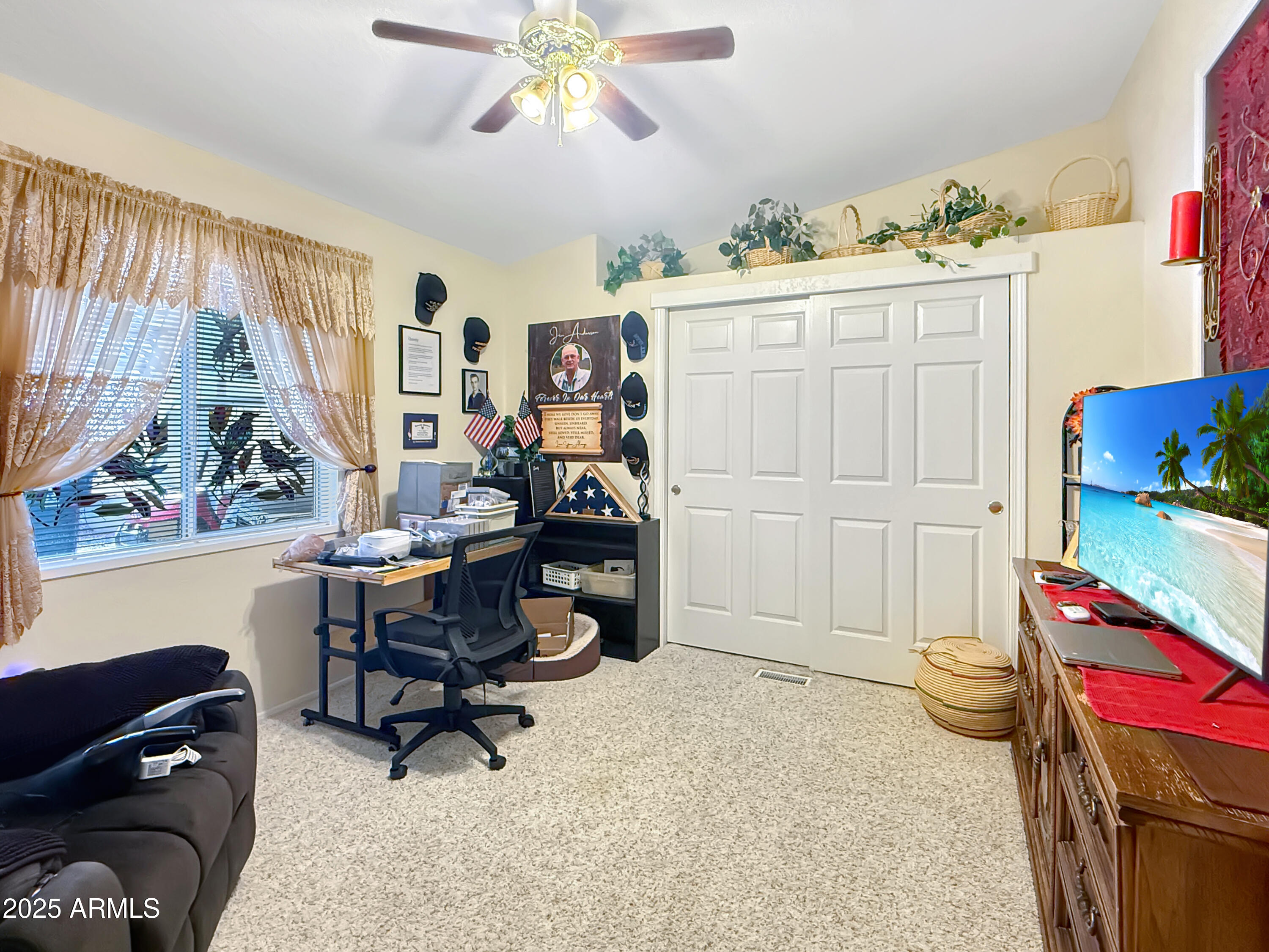 3700 E TOMAHAWK Road 102