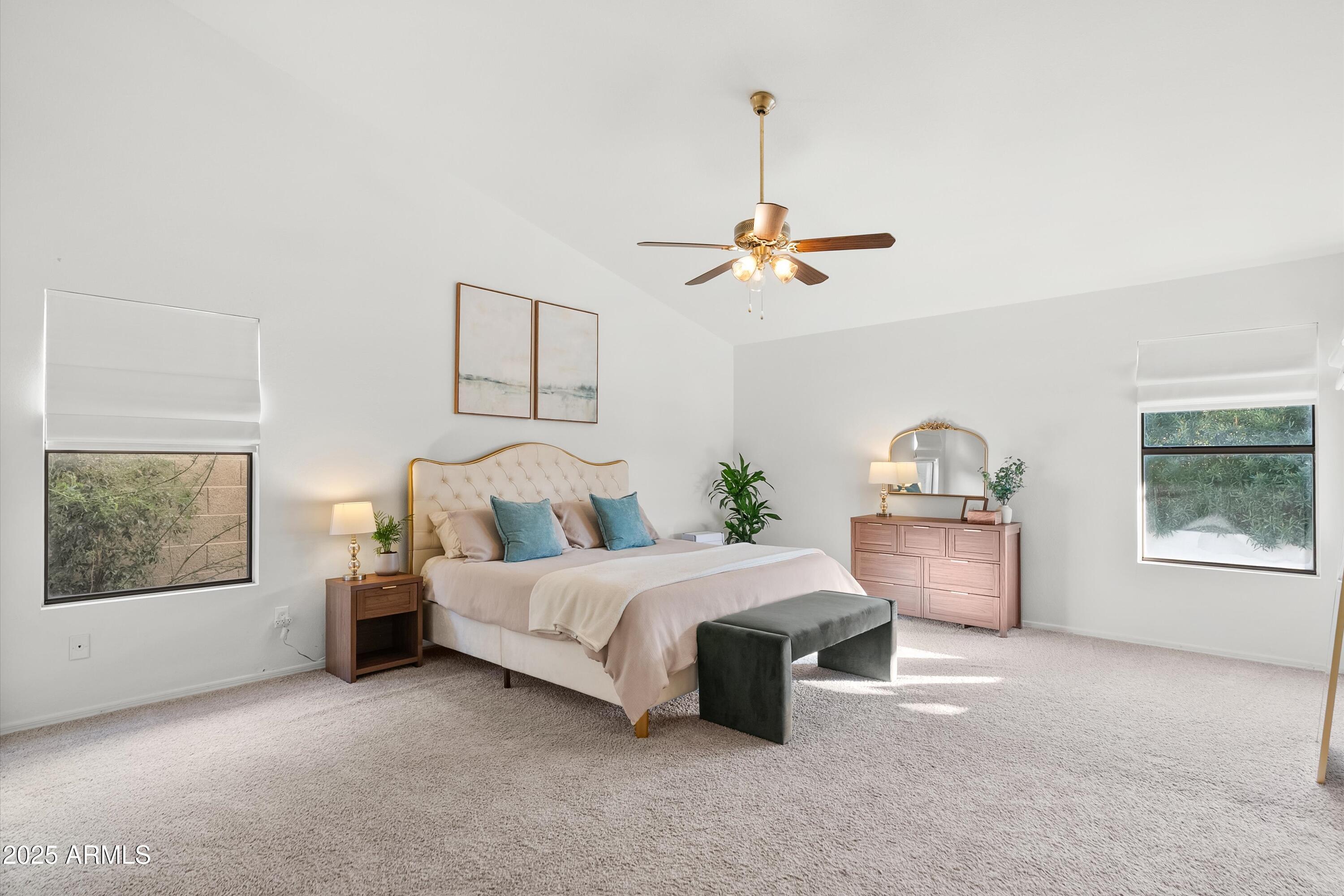 3925 E MONTE CRISTO Avenue