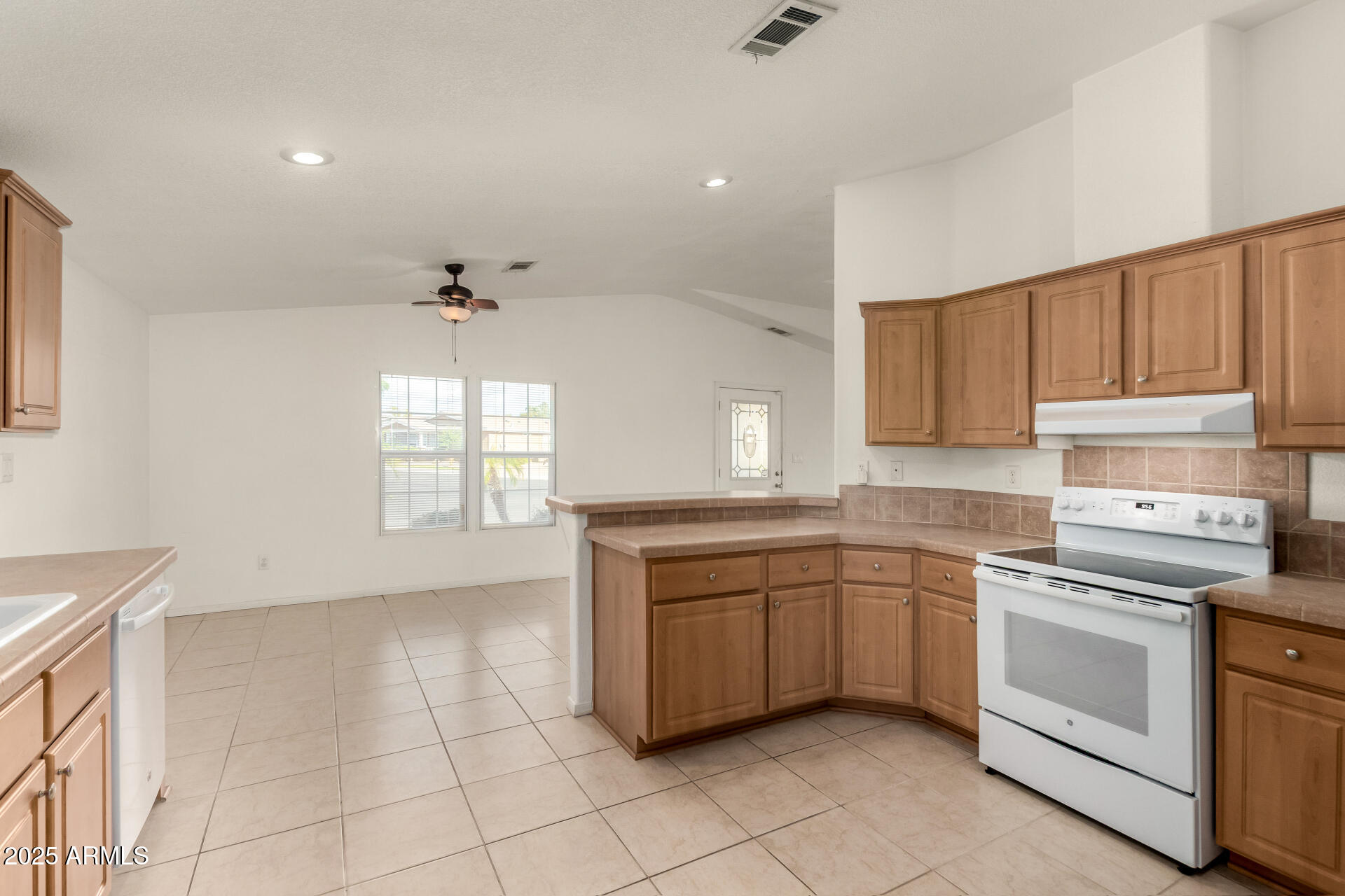 11201 N EL MIRAGE Road Unit: 98