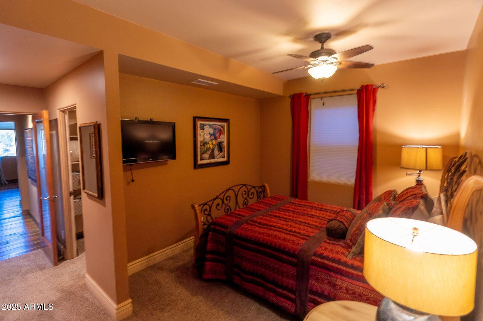 2702 E WILD ROSE Circle