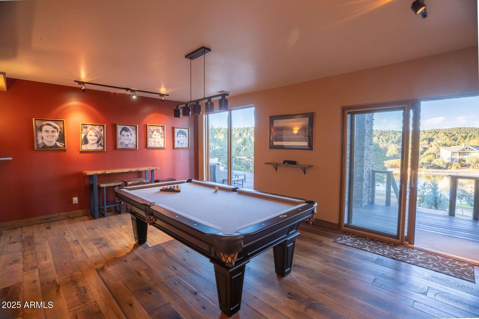 2702 E WILD ROSE Circle