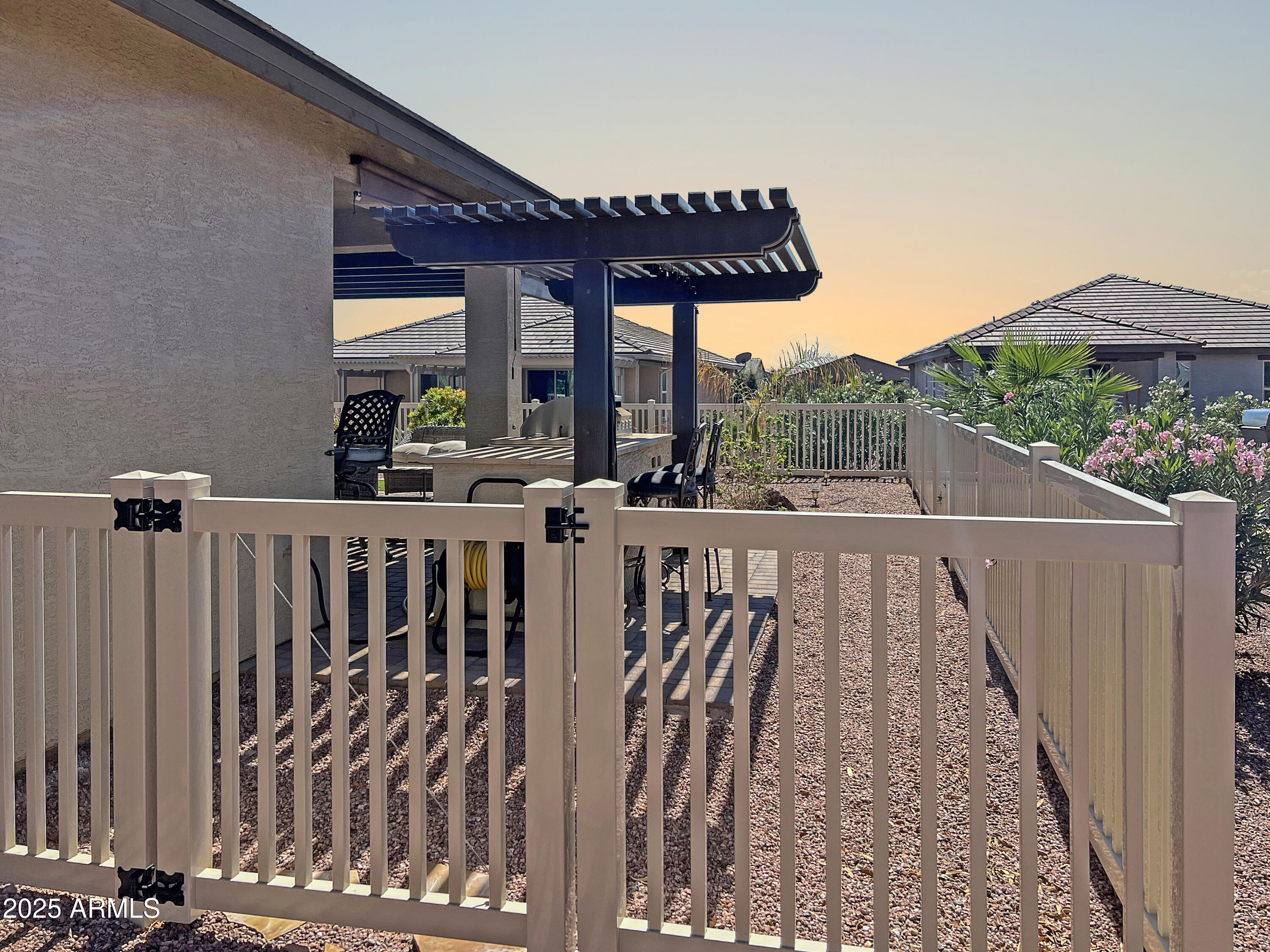 41767 W SAGEBRUSH Court