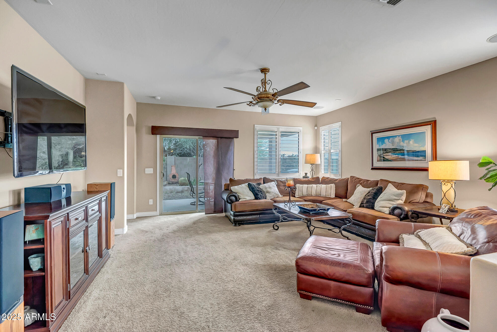 5215 E DESERT VISTA Trail